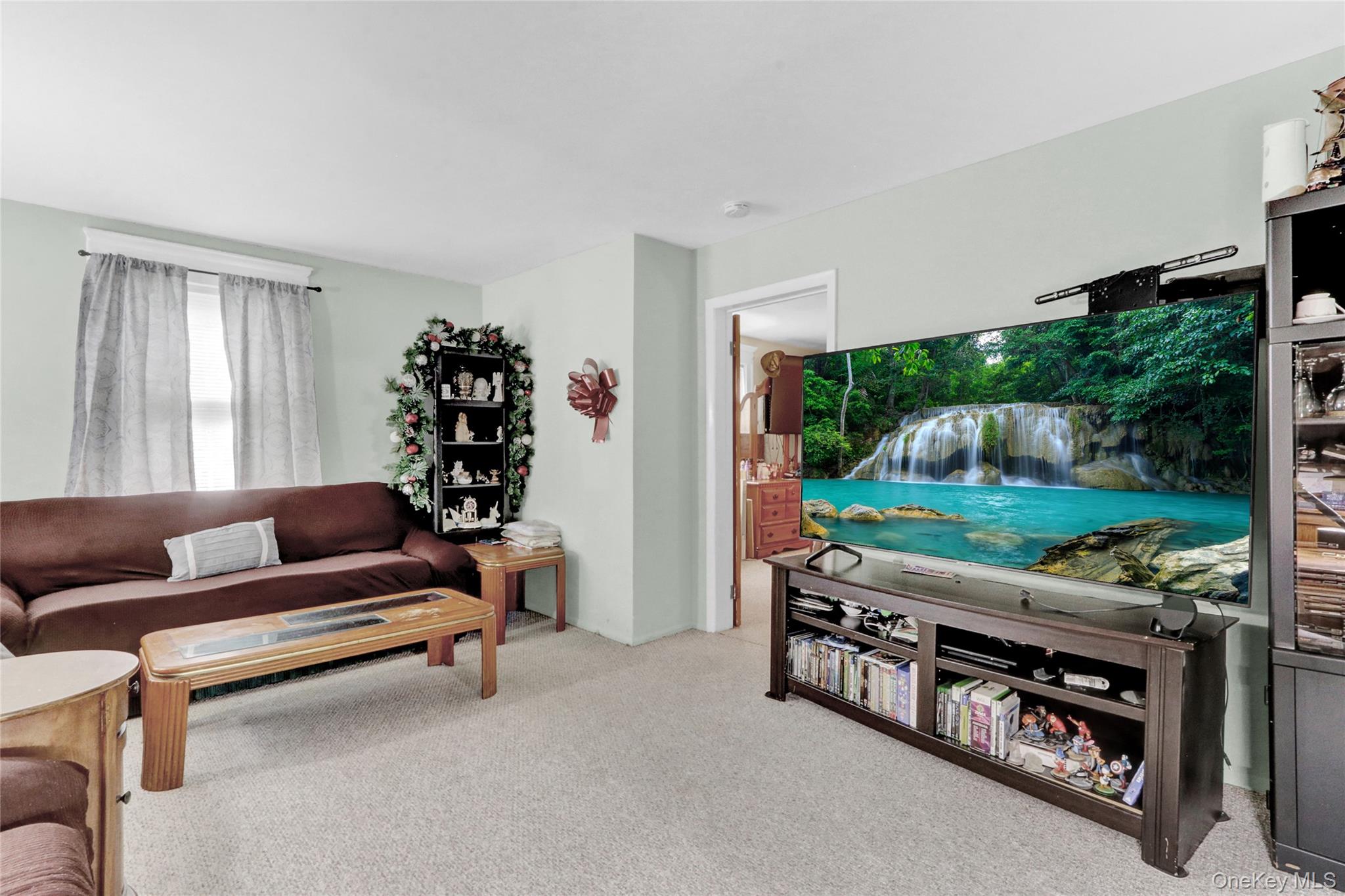 #4 photo, 60 Lincoln Avenue, Sayville , NY 11782