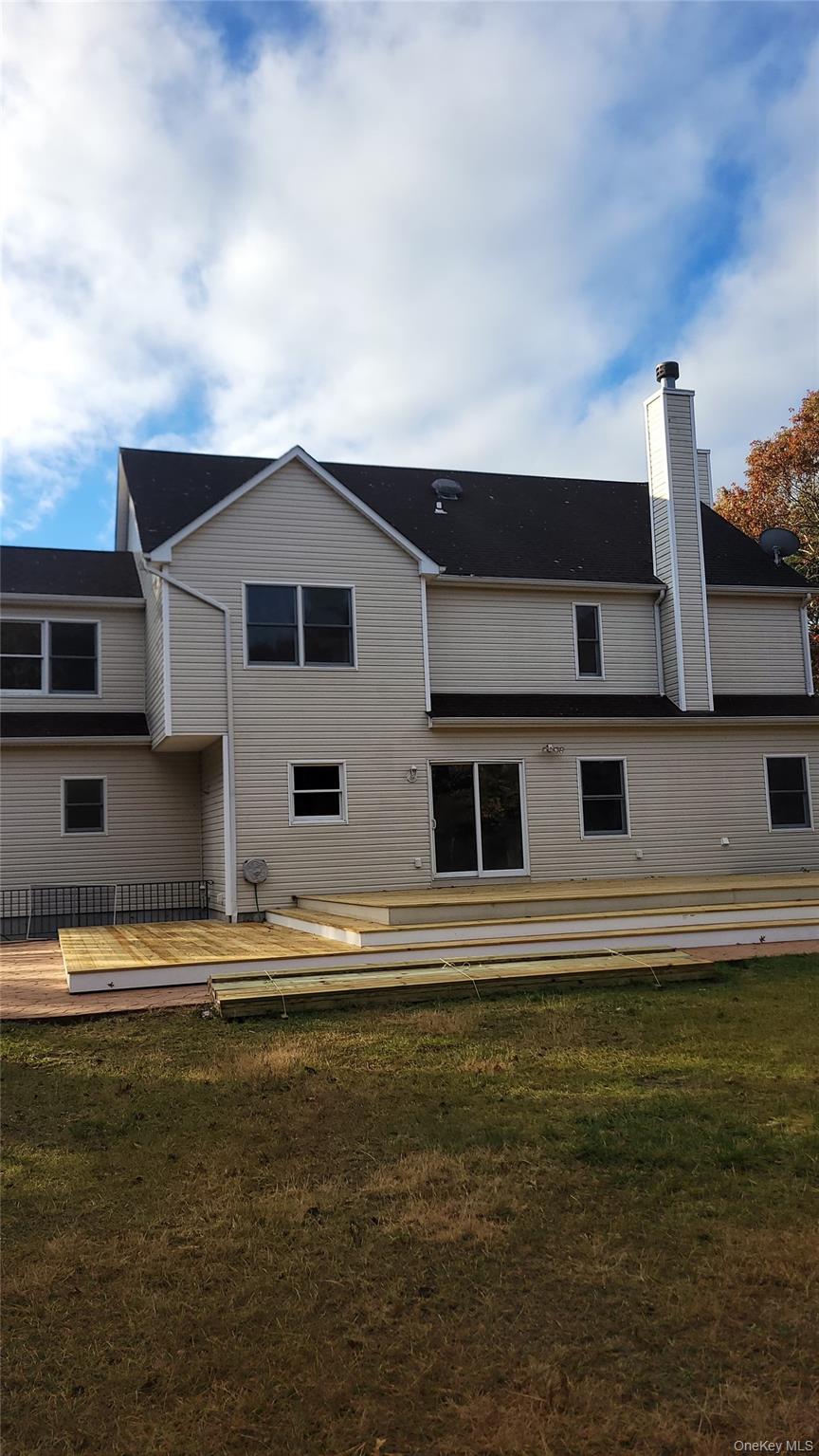 #5 photo, 414 Railroad Avenue, Manorville , NY 11934