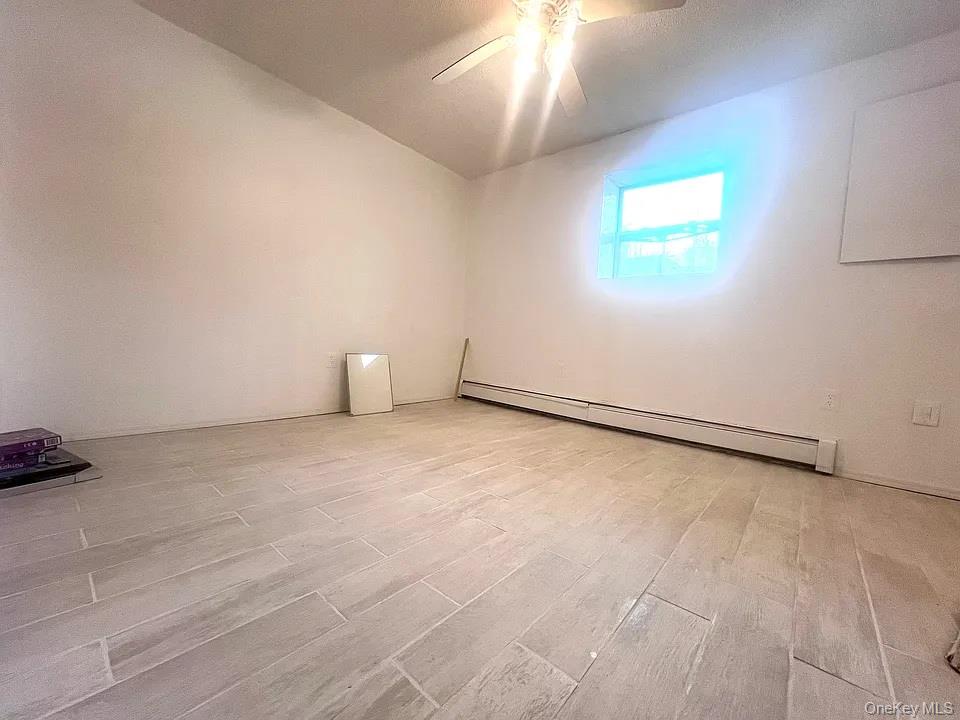 #4 photo, 486 Ontario Street, サフォーク郡 Ronkonkoma , NY 11779