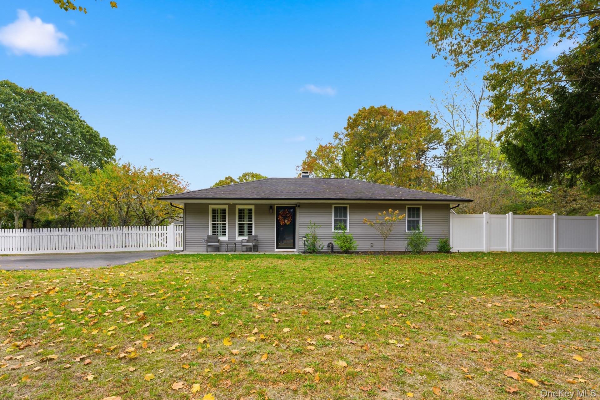 #1 photo, 130 Beaver Dam Road, サフォーク郡 Brookhaven , NY 11719