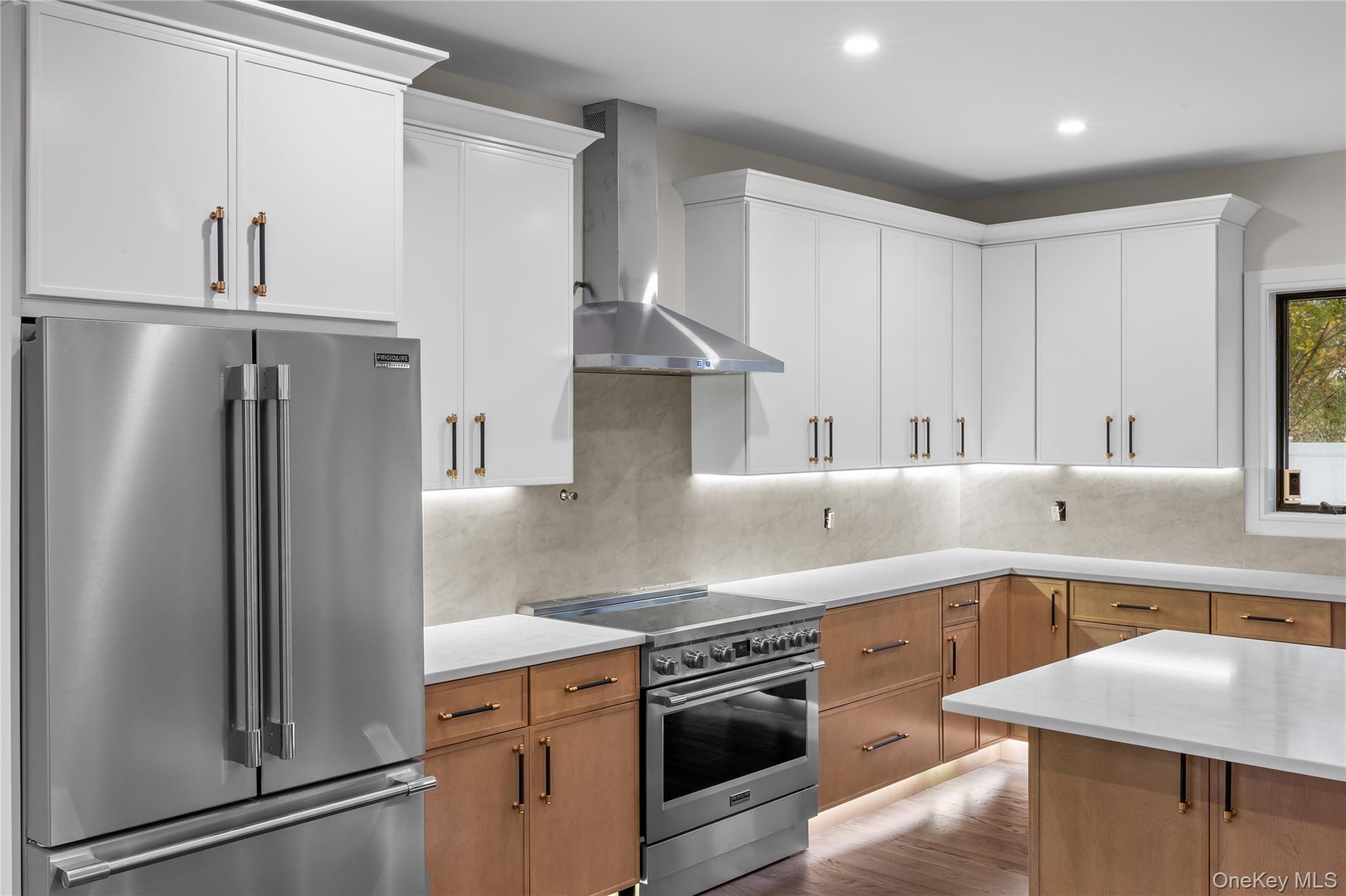 #9 photo, 29 Hyacinth Road, ナッソー郡 Levittown , NY 11756