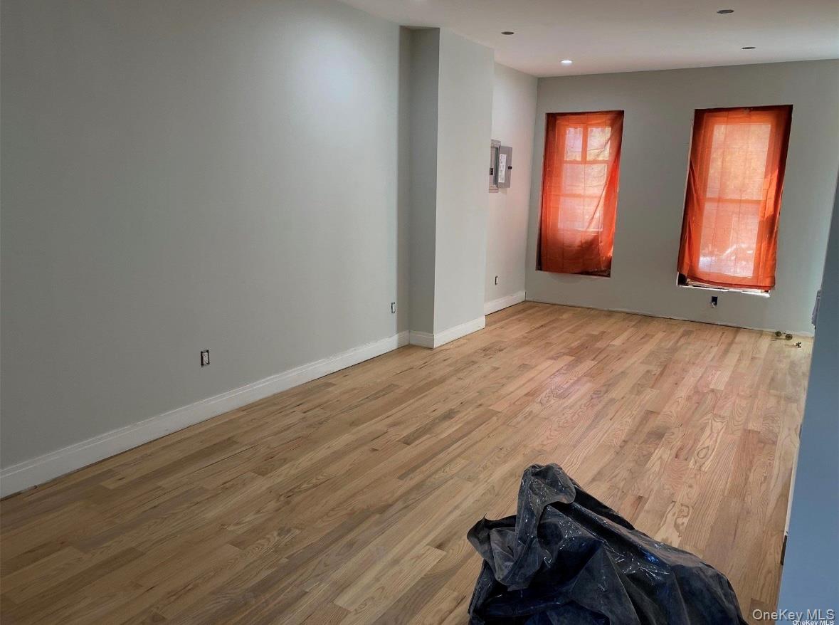 #4 photo, 849 Herkimer Street, ブルックリン区 Brooklyn , NY 11233