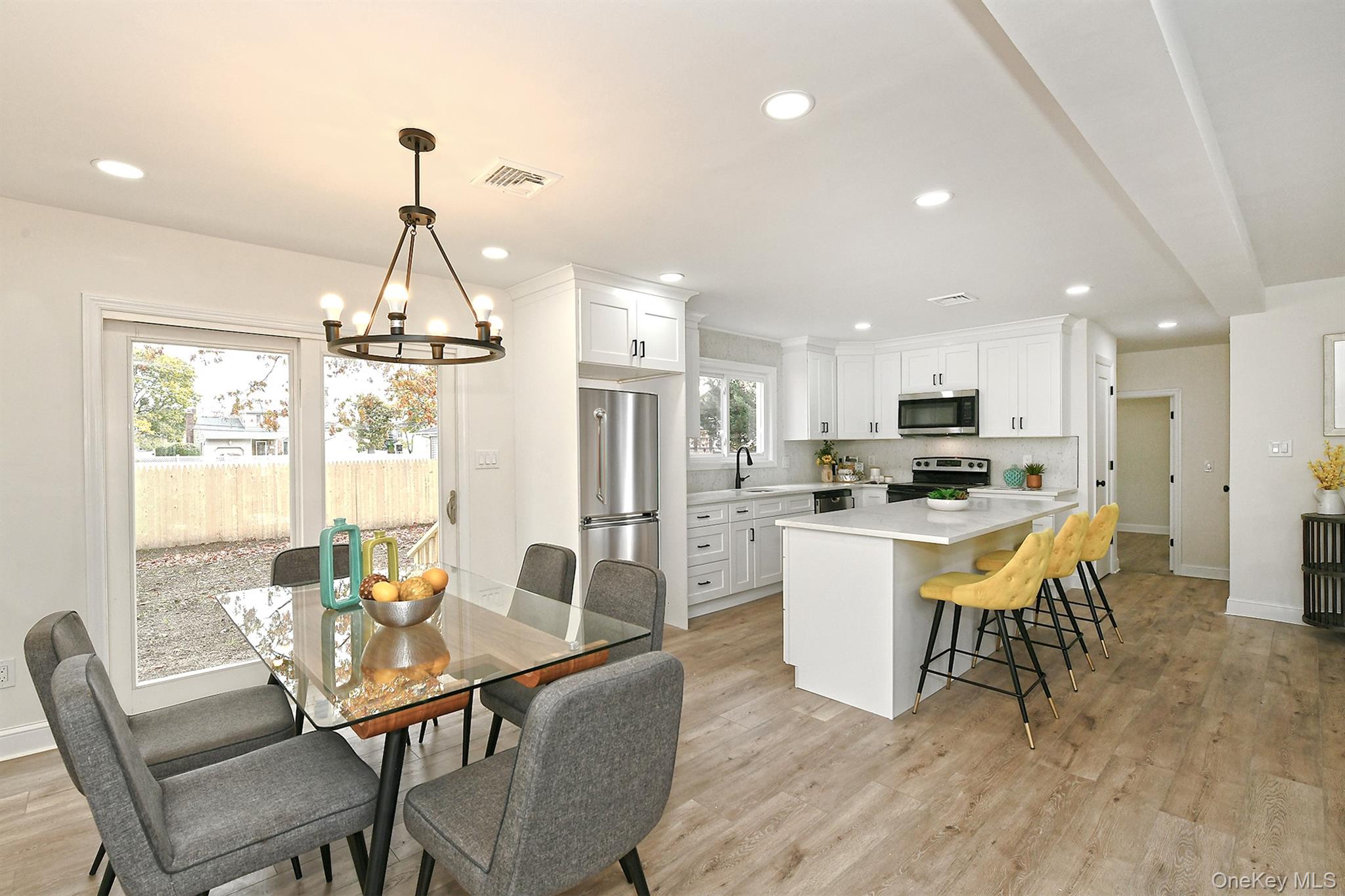 #12 photo, 11 Cayuga Avenue, サフォーク郡 Deer Park , NY 11729