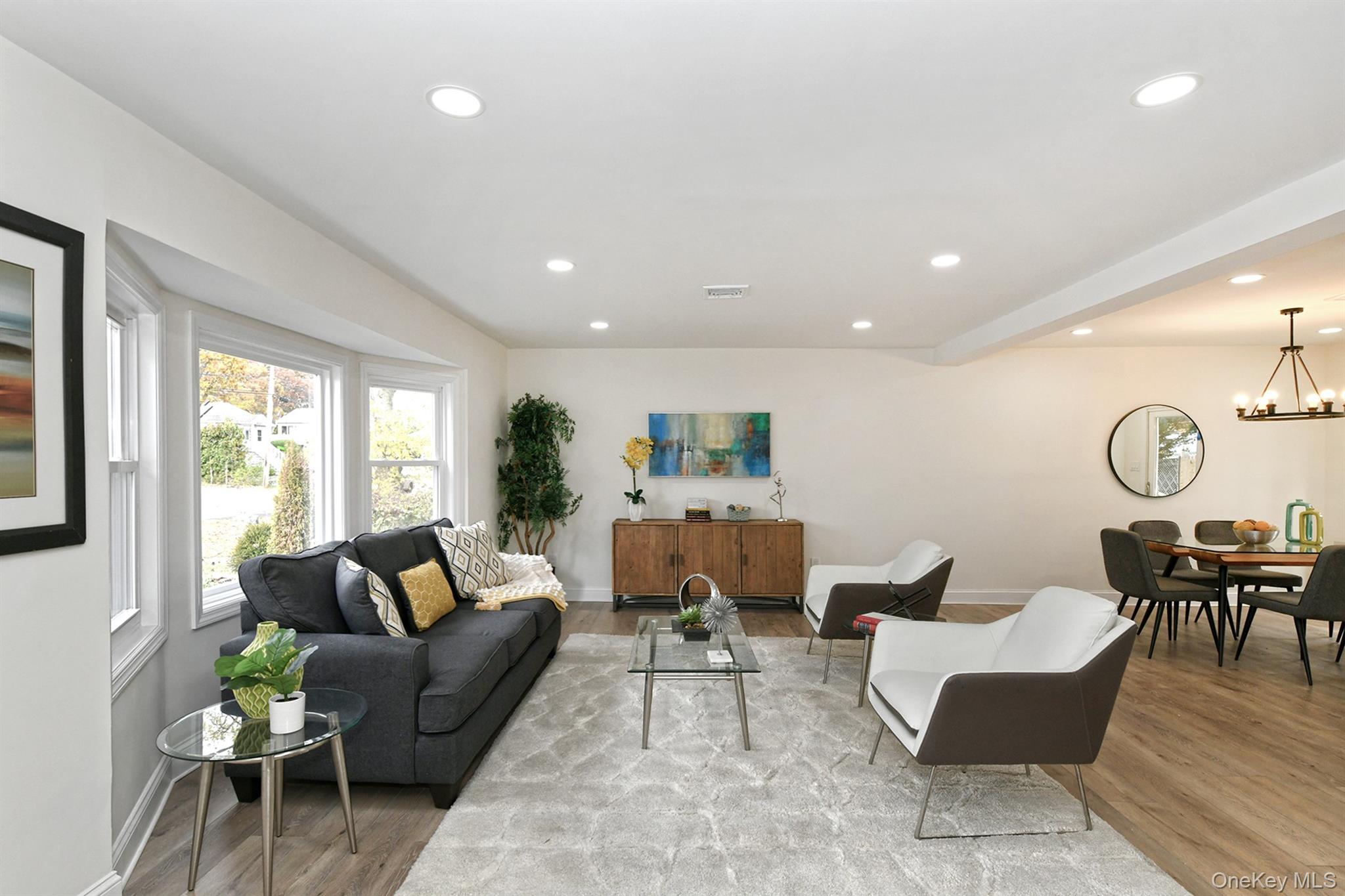 #5 photo, 11 Cayuga Avenue, サフォーク郡 Deer Park , NY 11729