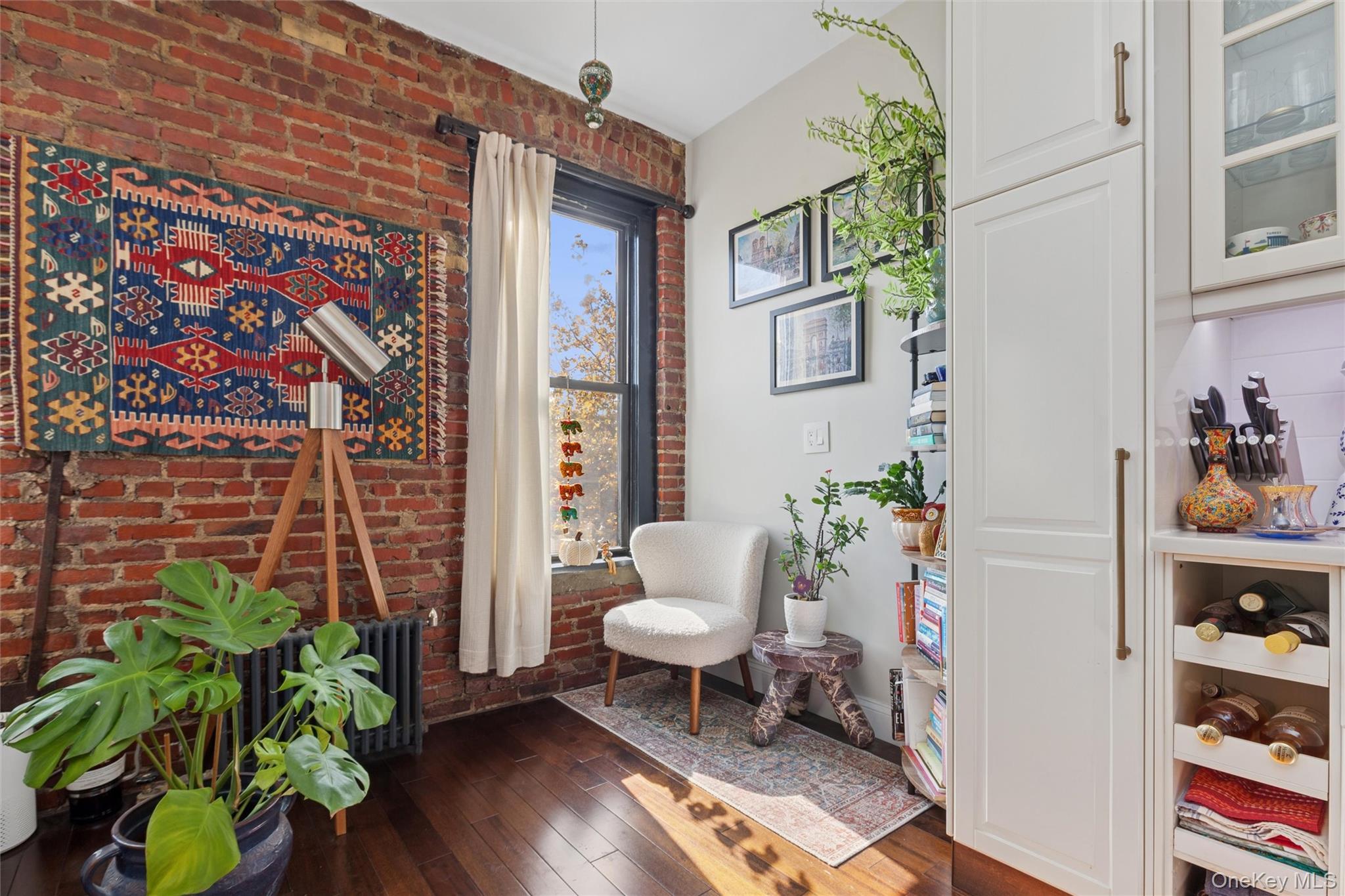 #10 photo, 8374 Talbot Street, クイーンズ区 Kew Gardens , NY 11415