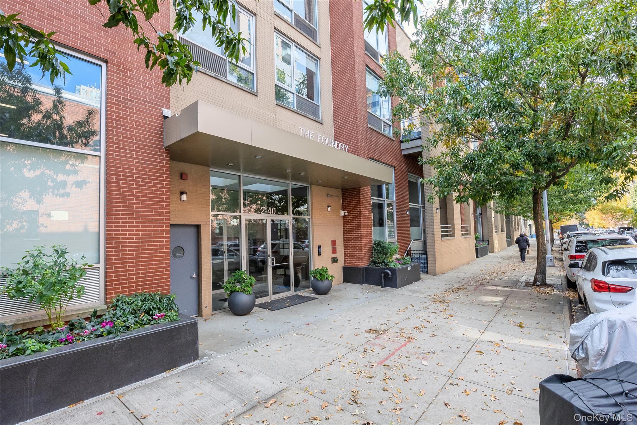 #6 photo, 240 51 Avenue, Long Island City , NY 11101