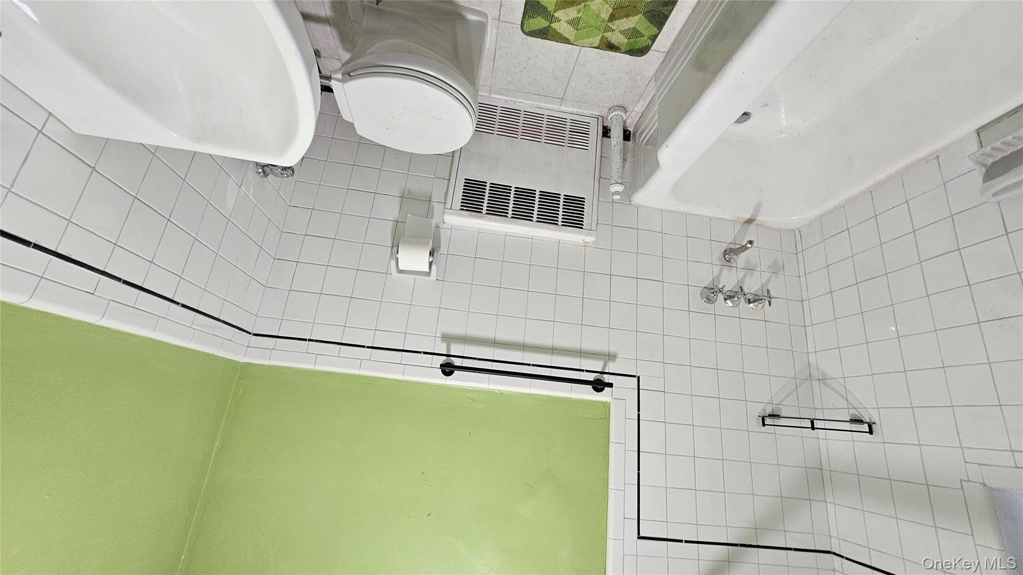 #10 photo, 25-31 42nd Street, Astoria , NY 11103