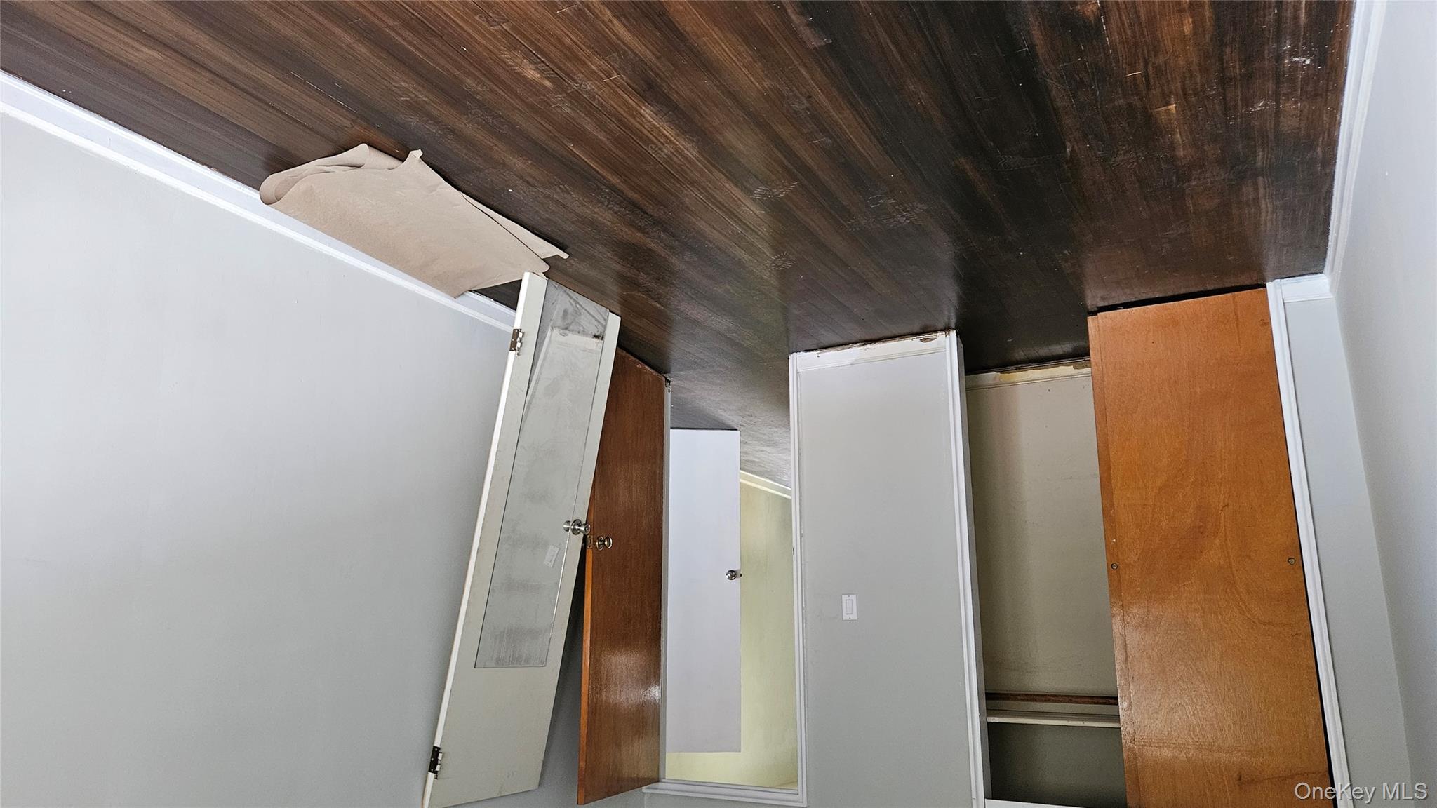 #13 photo, 25-31 42nd Street, Astoria , NY 11103