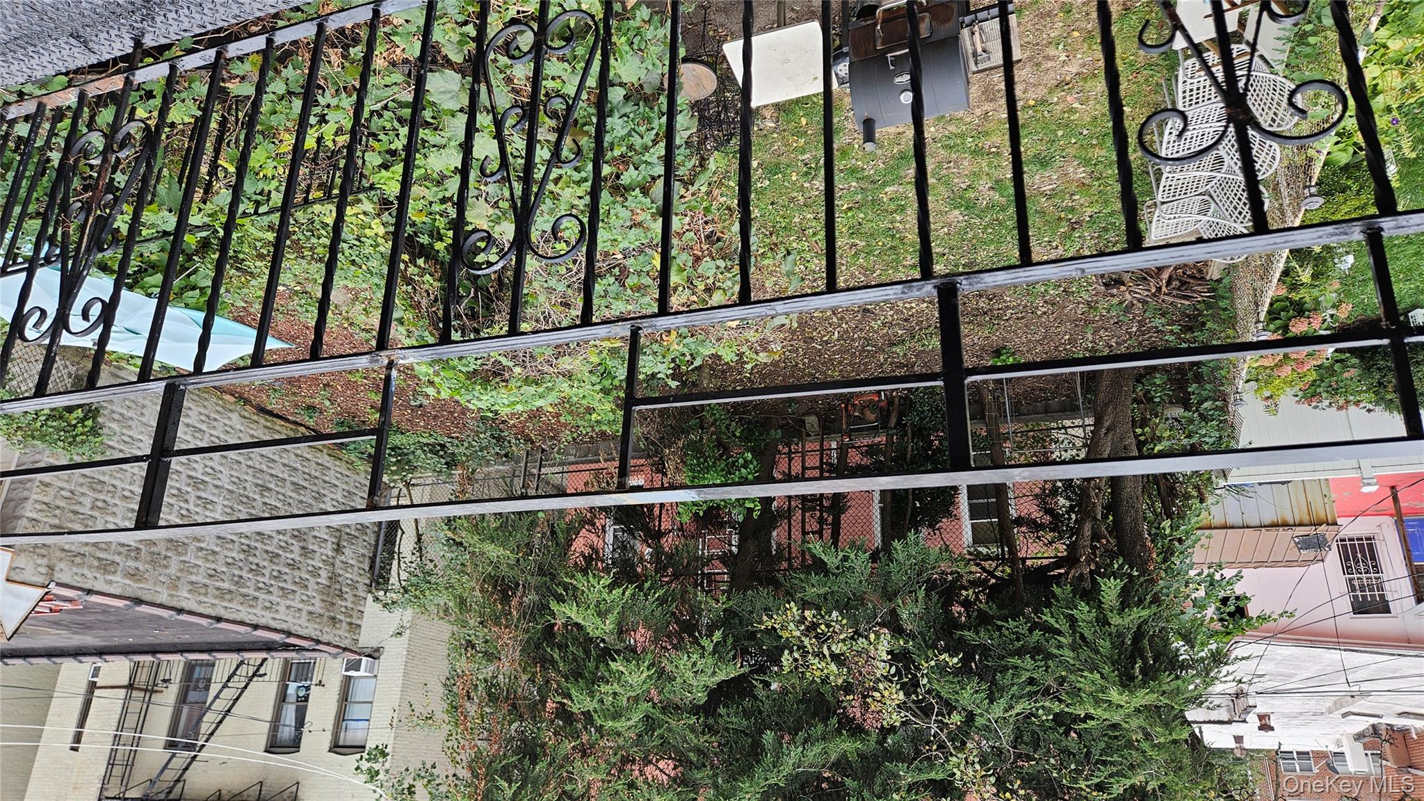 #18 photo, 25-31 42nd Street, Astoria , NY 11103