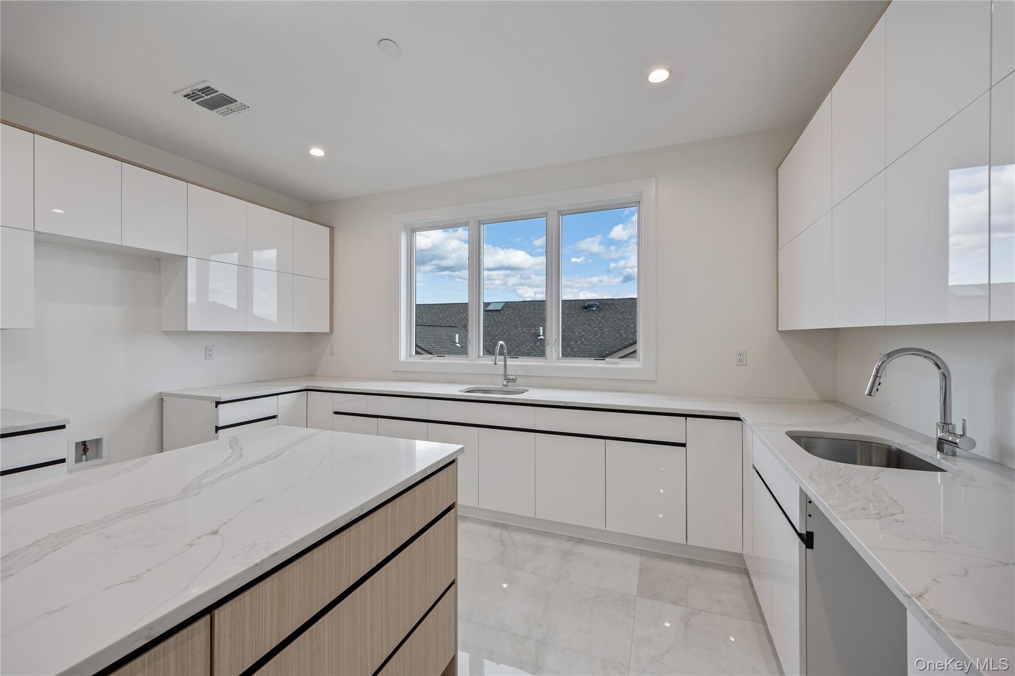 #10 photo, 352 Blauvelt Road, Monsey , NY 10952