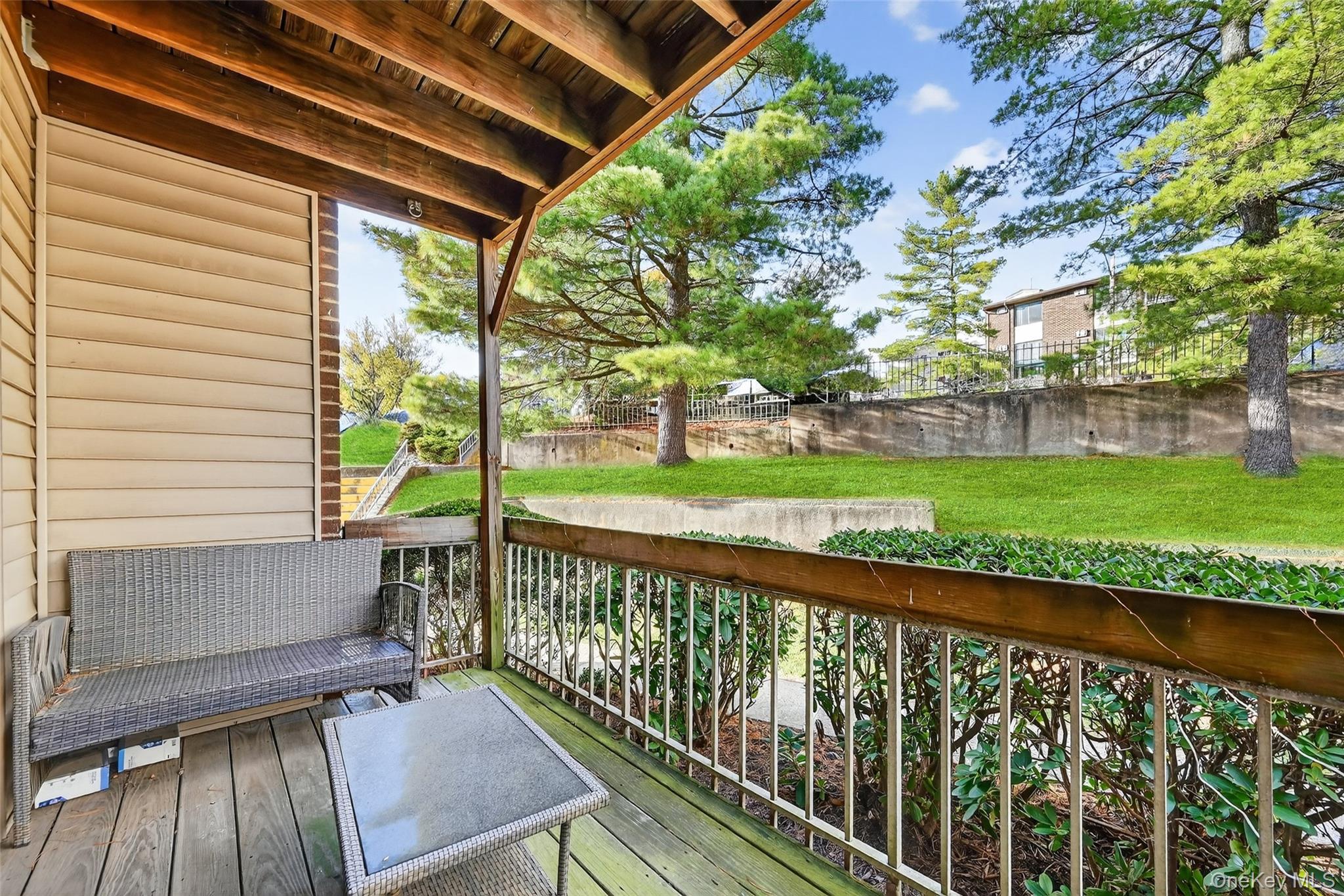 #20 photo, 366 Country Club Lane, Pomona , NY 10970