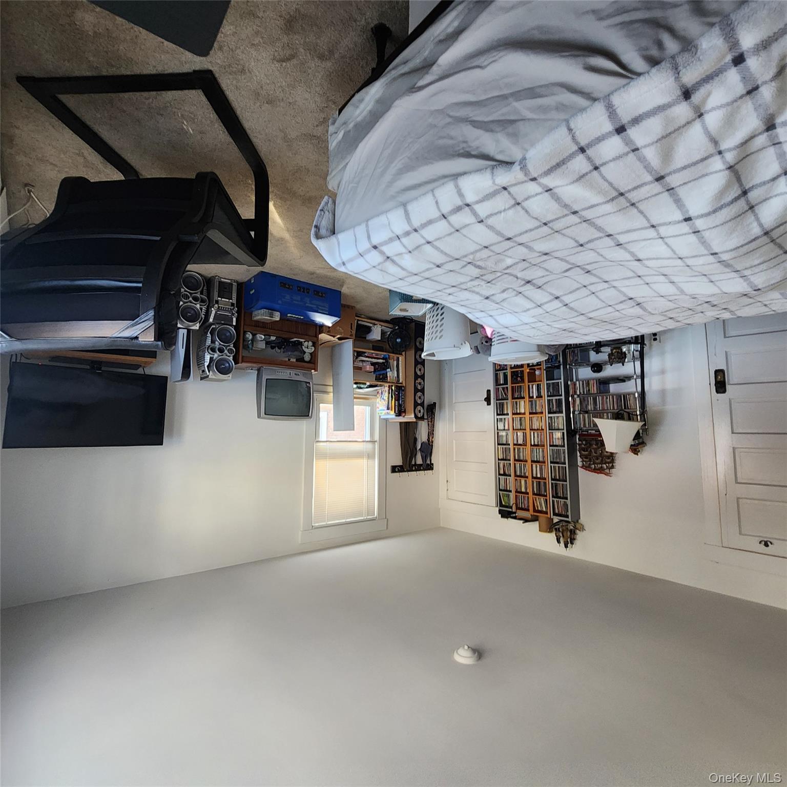 #20 photo, 24 Prairie Avenue, Suffern , NY 10901