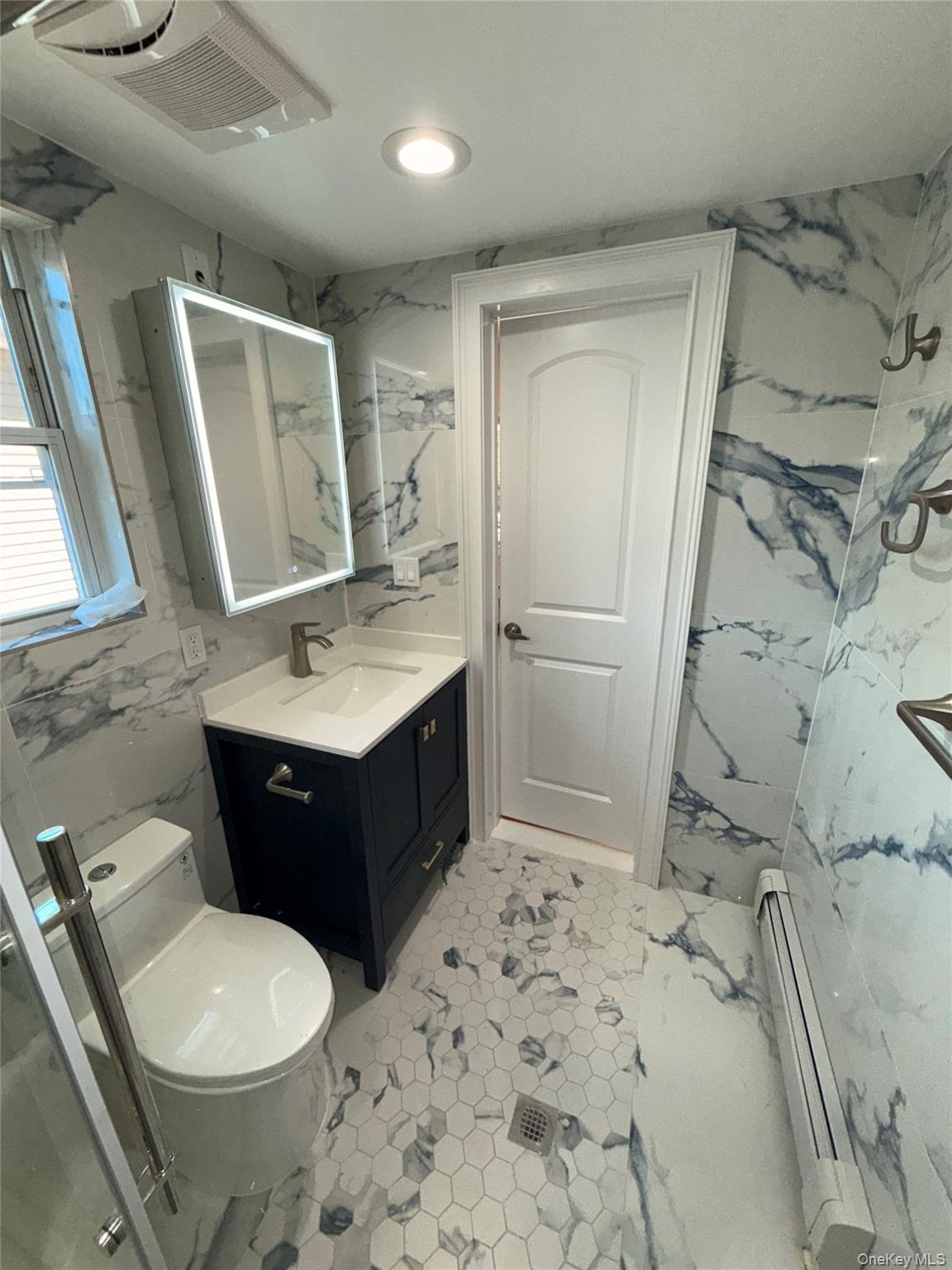 #4 photo, 1519 Roselle Street, ブロンクス区 Bronx , NY 10461