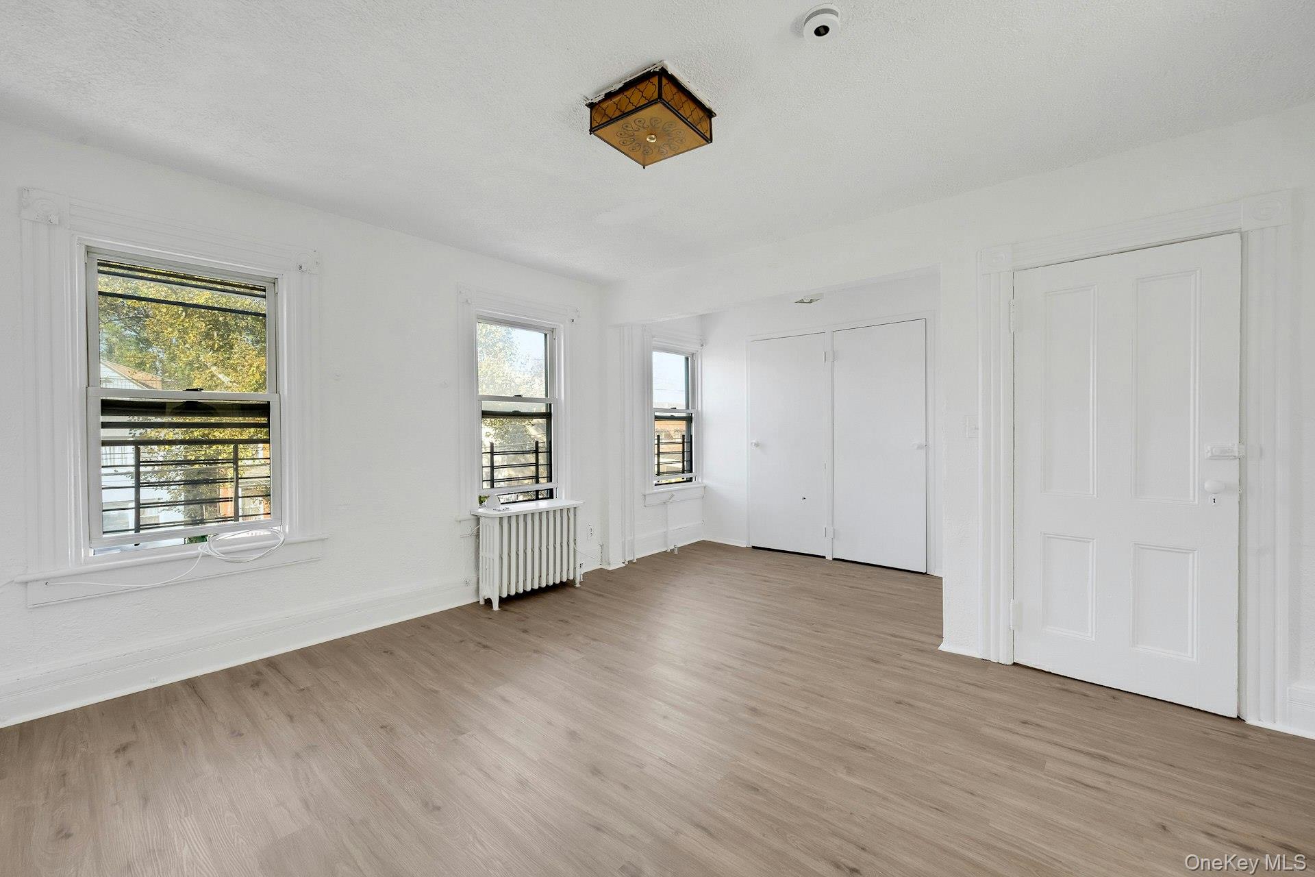 #9 photo, 333 S 6th Avenue, Mount Vernon , NY 10550