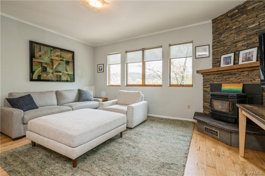 #13 photo, 17 Seneca Hill, Greenwood Lake , NY 10925