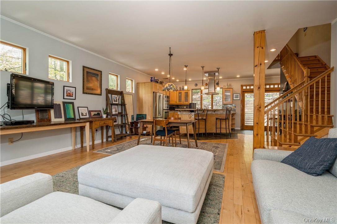 #15 photo, 17 Seneca Hill, Greenwood Lake , NY 10925