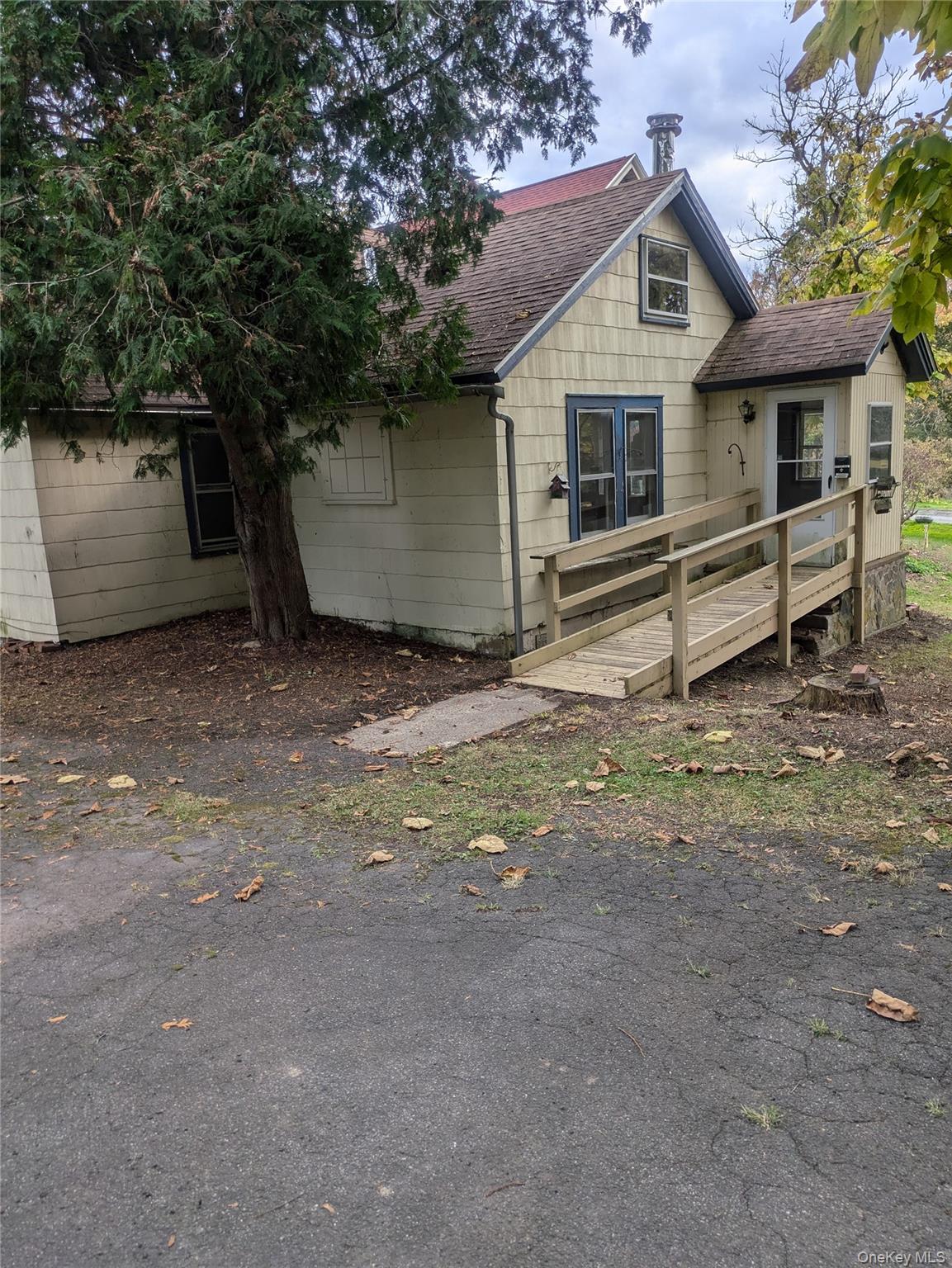 #2 photo, 179 E Glen Street, Kingston , NY 12401