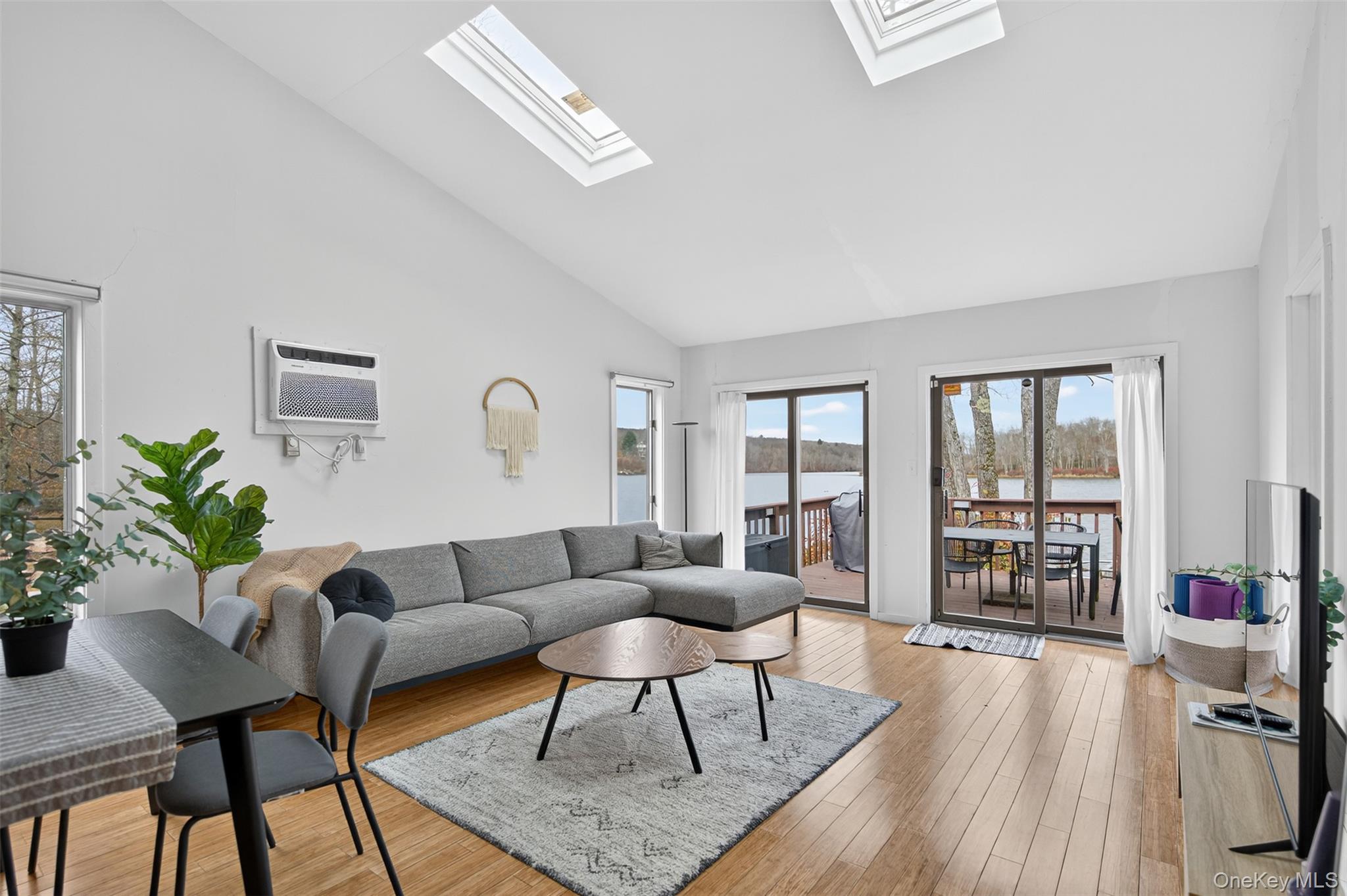 #20 photo, 13 Redwood Lane, Swan Lake , NY 12783