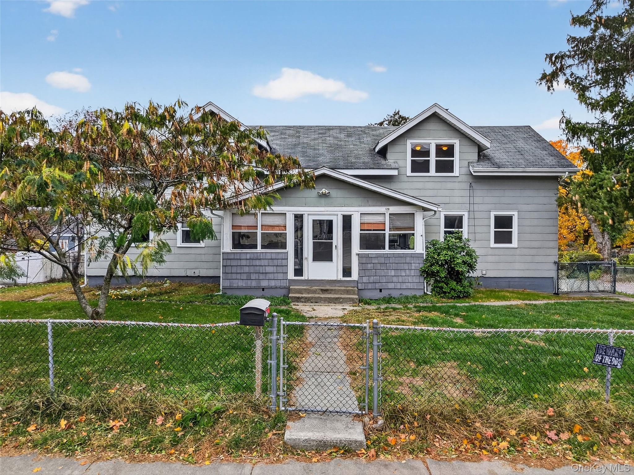 #2 photo, 126-128 Washington Avenue, Beacon , NY 12508