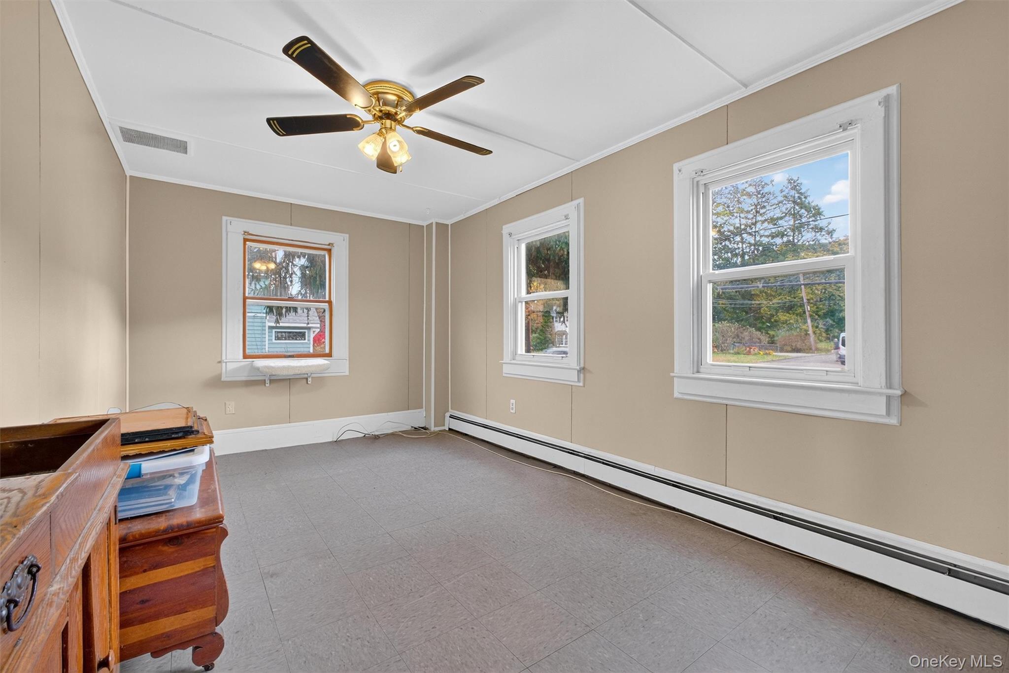 #7 photo, 126-128 Washington Avenue, Beacon , NY 12508