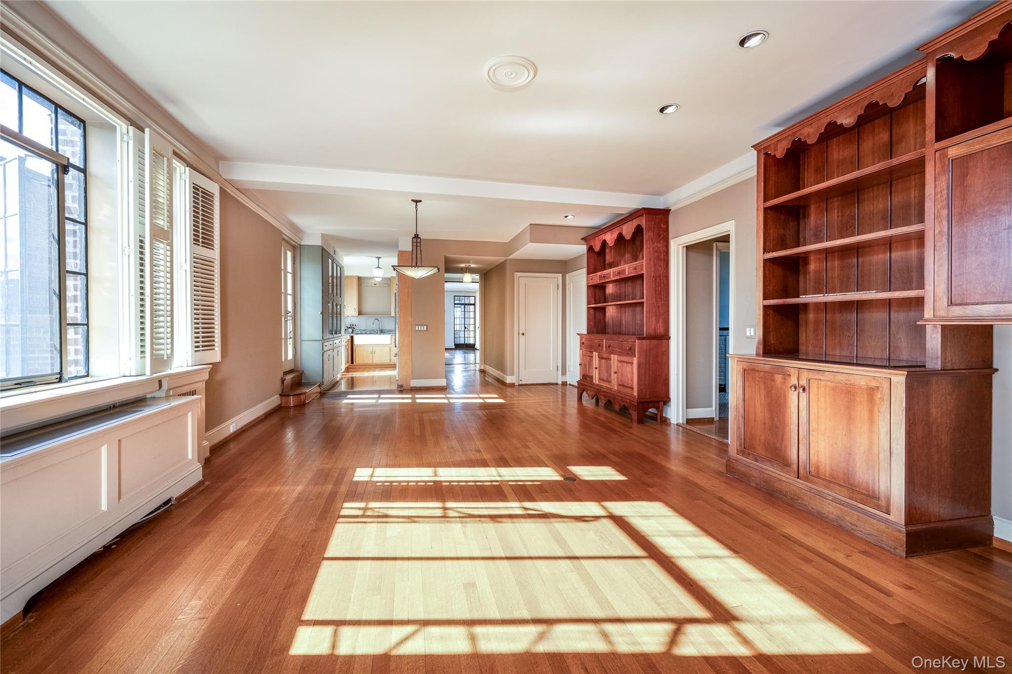 #19 photo, 100 W Ardsley Avenue, Irvington , NY 10533