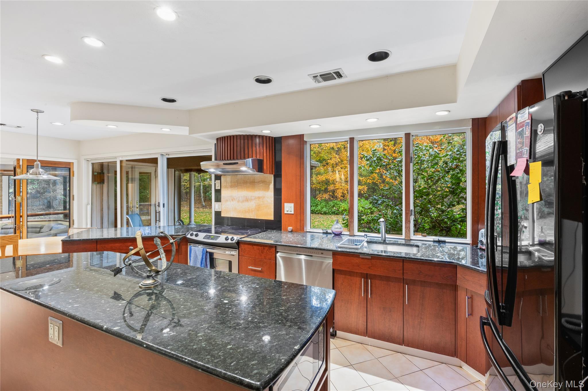 #10 photo, 18 Golf Club Road, Saint James , NY 11780