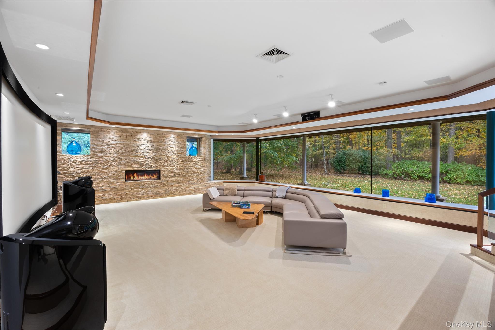 #16 photo, 18 Golf Club Road, Saint James , NY 11780