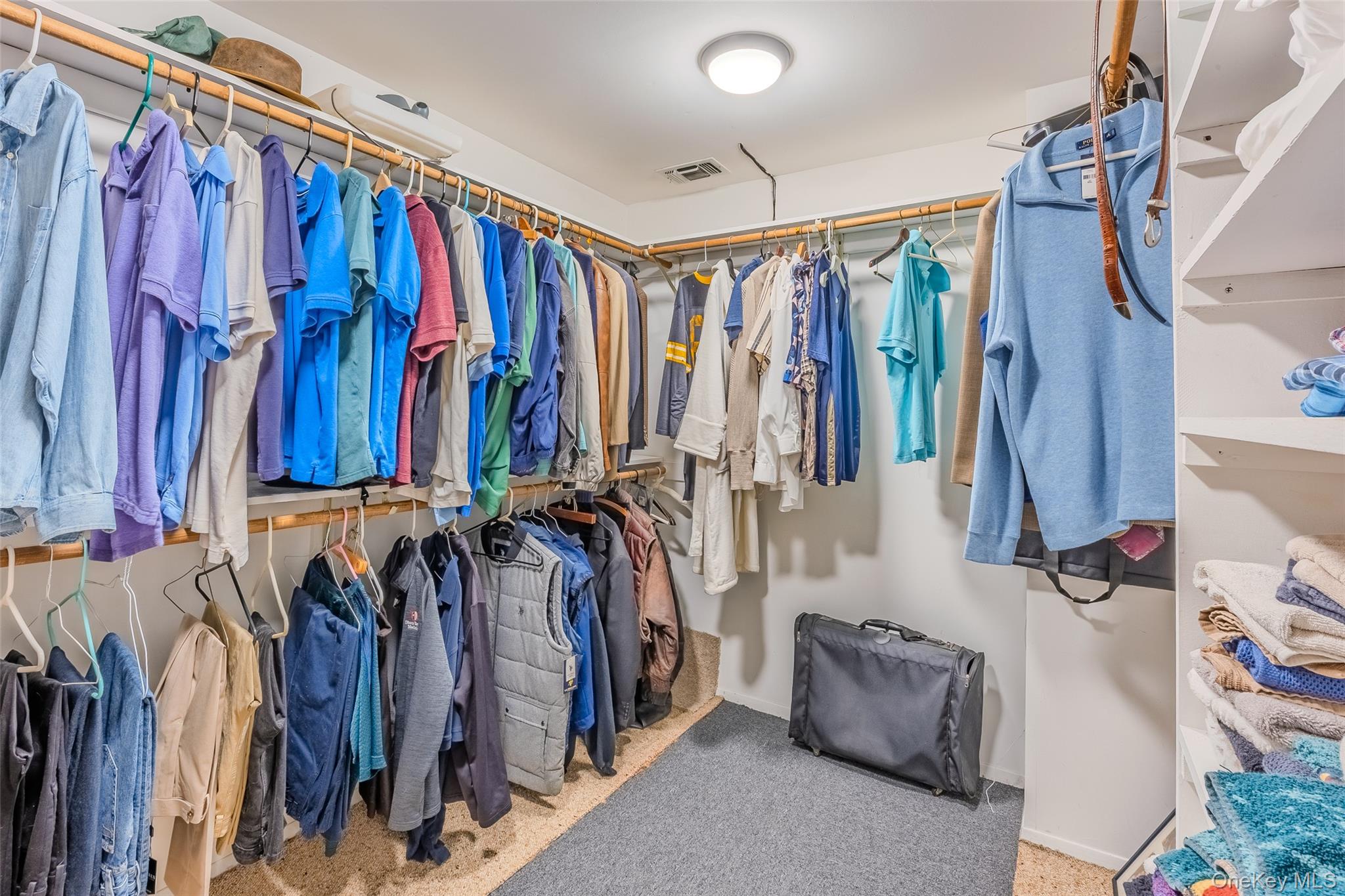 #20 photo, 18 Golf Club Road, Saint James , NY 11780