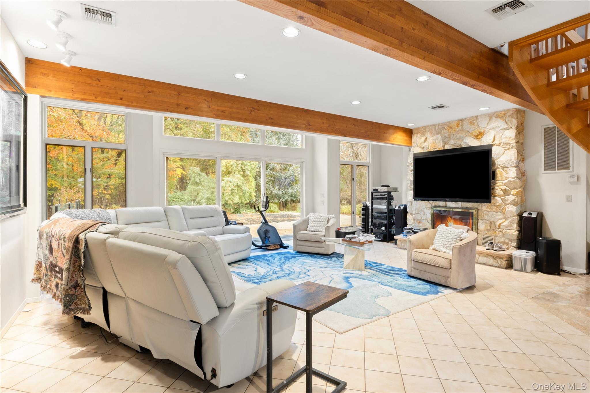 #9 photo, 18 Golf Club Road, Saint James , NY 11780