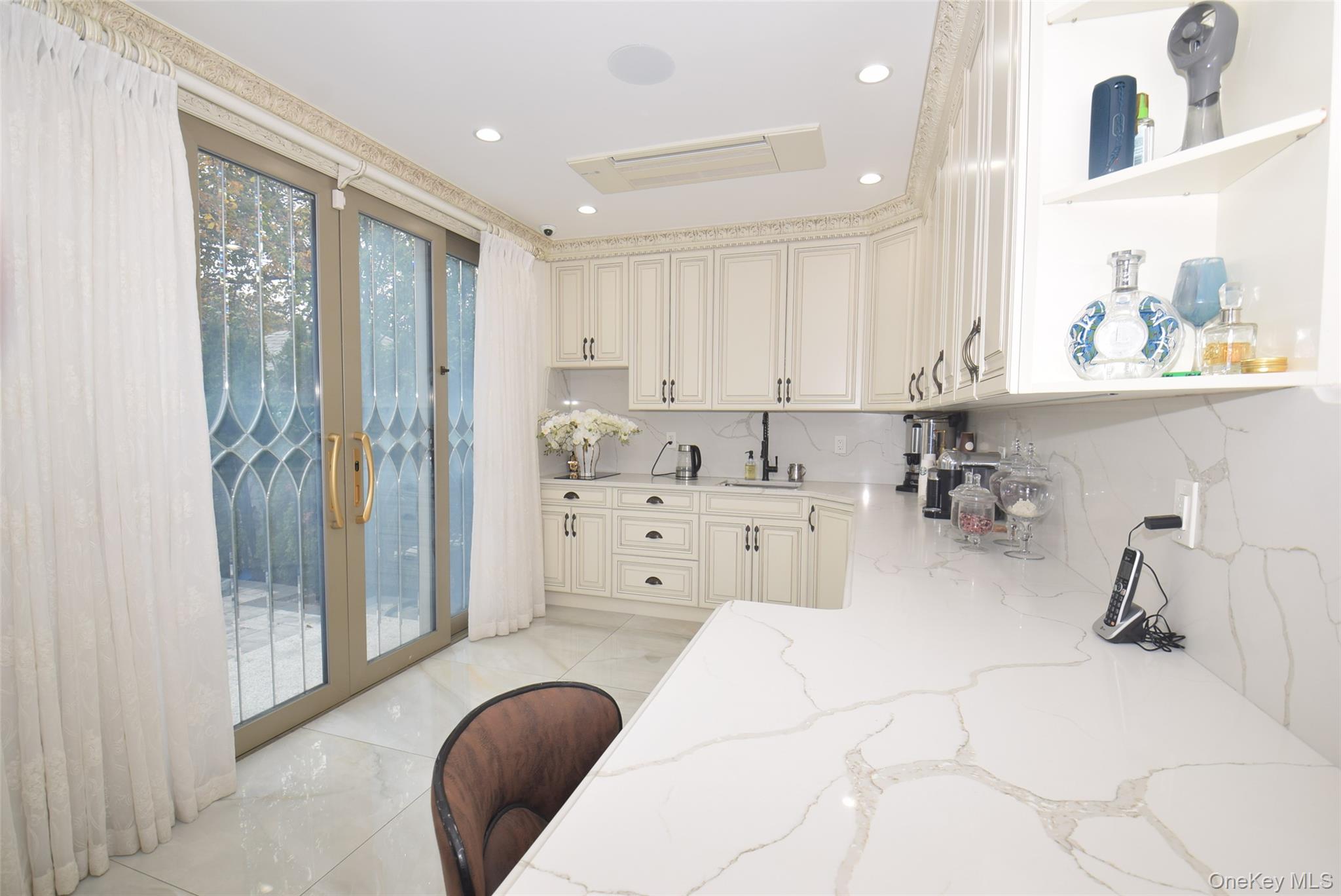 #10 photo, 110 82ND Avenue, クイーンズ区 Kew Gardens , NY 11415