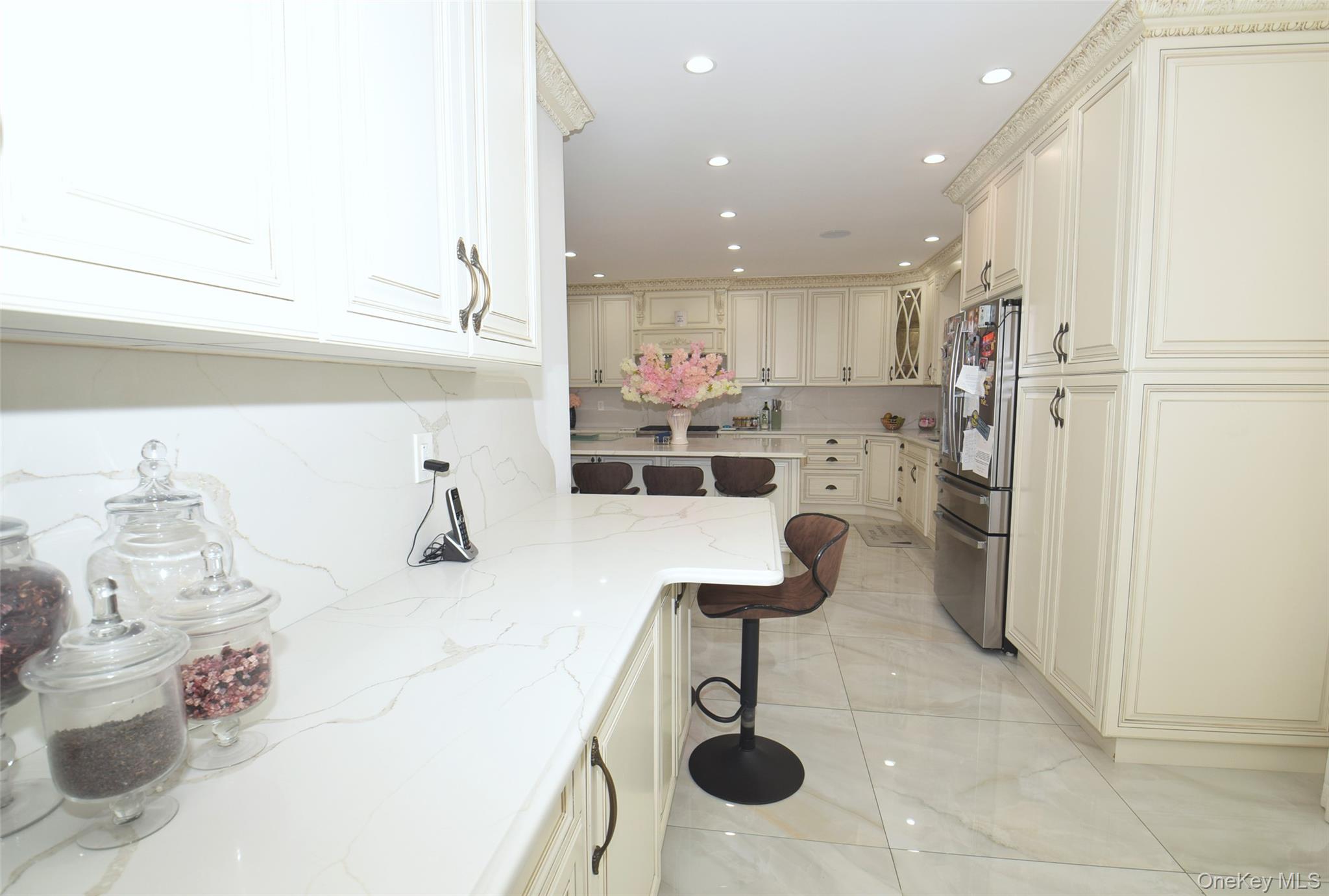 #15 photo, 110 82ND Avenue, クイーンズ区 Kew Gardens , NY 11415