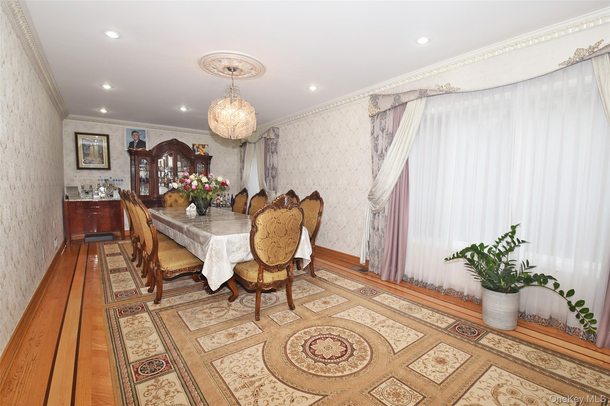 #6 photo, 110 82ND Avenue, クイーンズ区 Kew Gardens , NY 11415