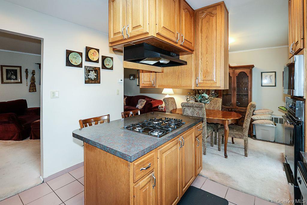 #9 photo, 64 Conlon Road, ナッソー郡 Roosevelt , NY 11575