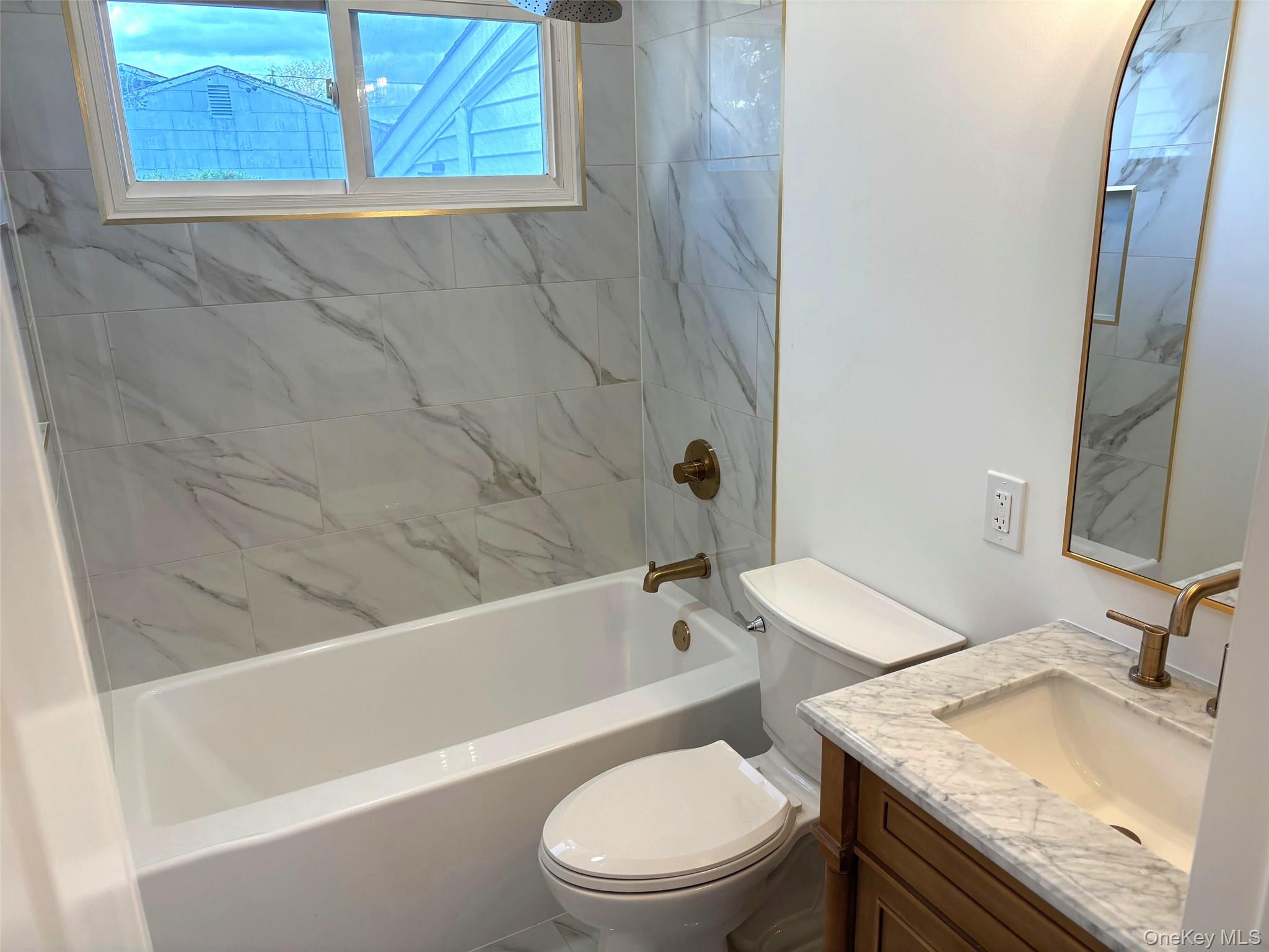 #19 photo, 209 Loop Drive, サフォーク郡 Sayville , NY 11782