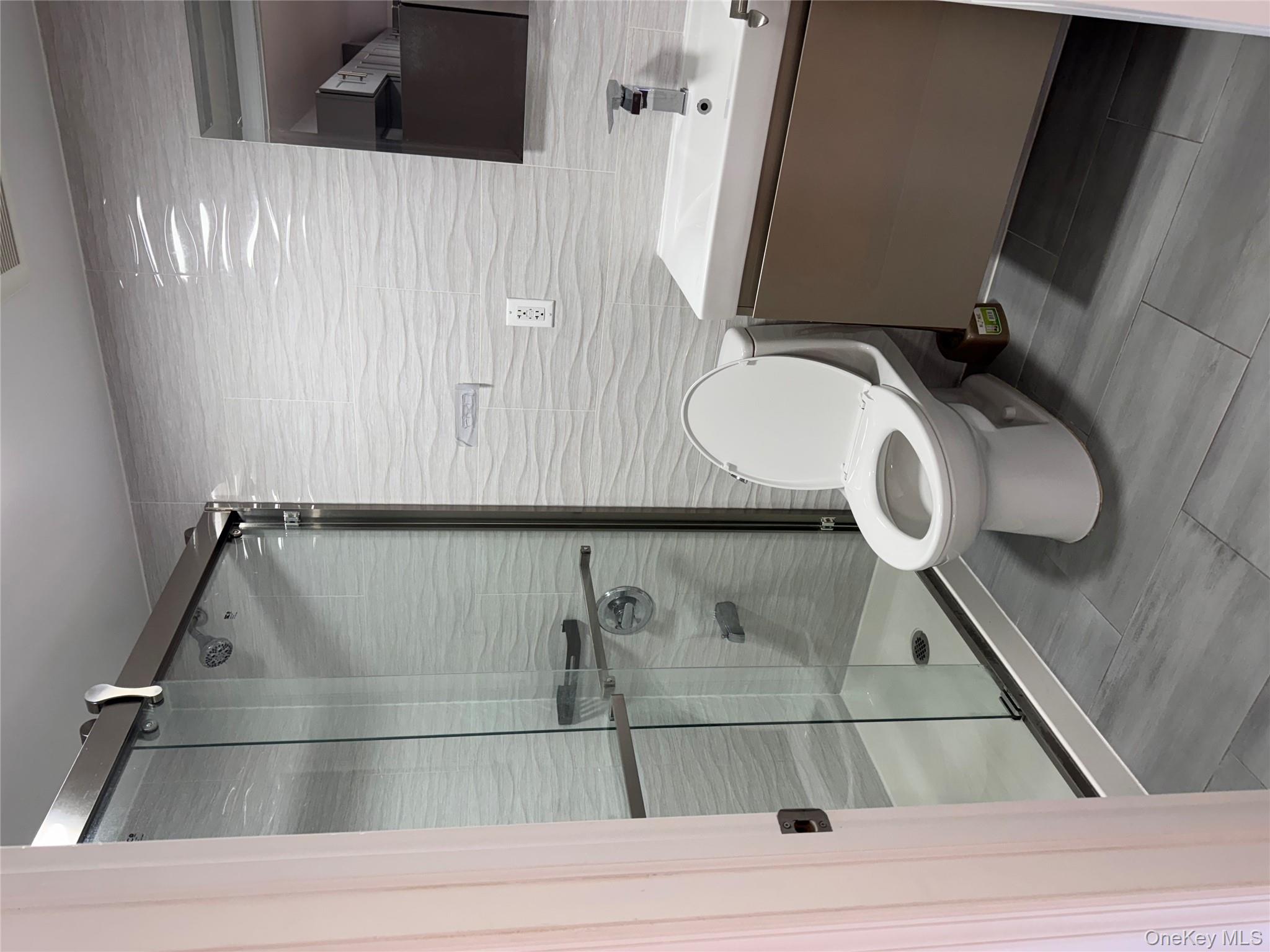 #4 photo, 132-25 57th Avenue, クイーンズ区 Flushing , NY 11355