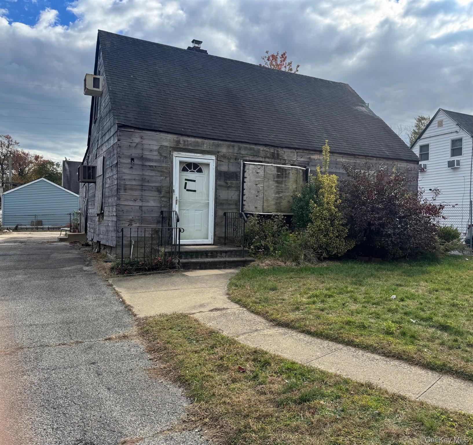 #2 photo, 34 Wilson Road, ナッソー郡 Valley Stream , NY 11581