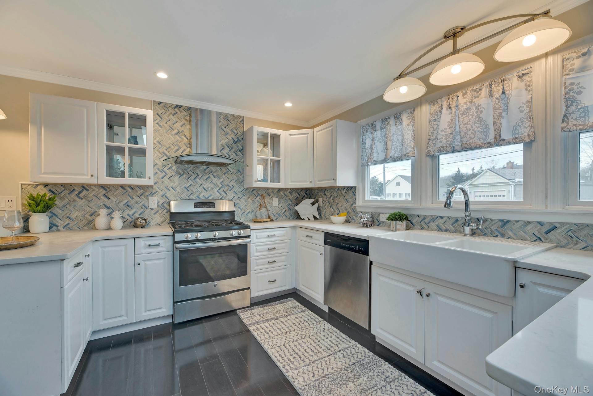 #4 photo, 33 Willow Street, サフォーク郡 Aquebogue , NY 11931