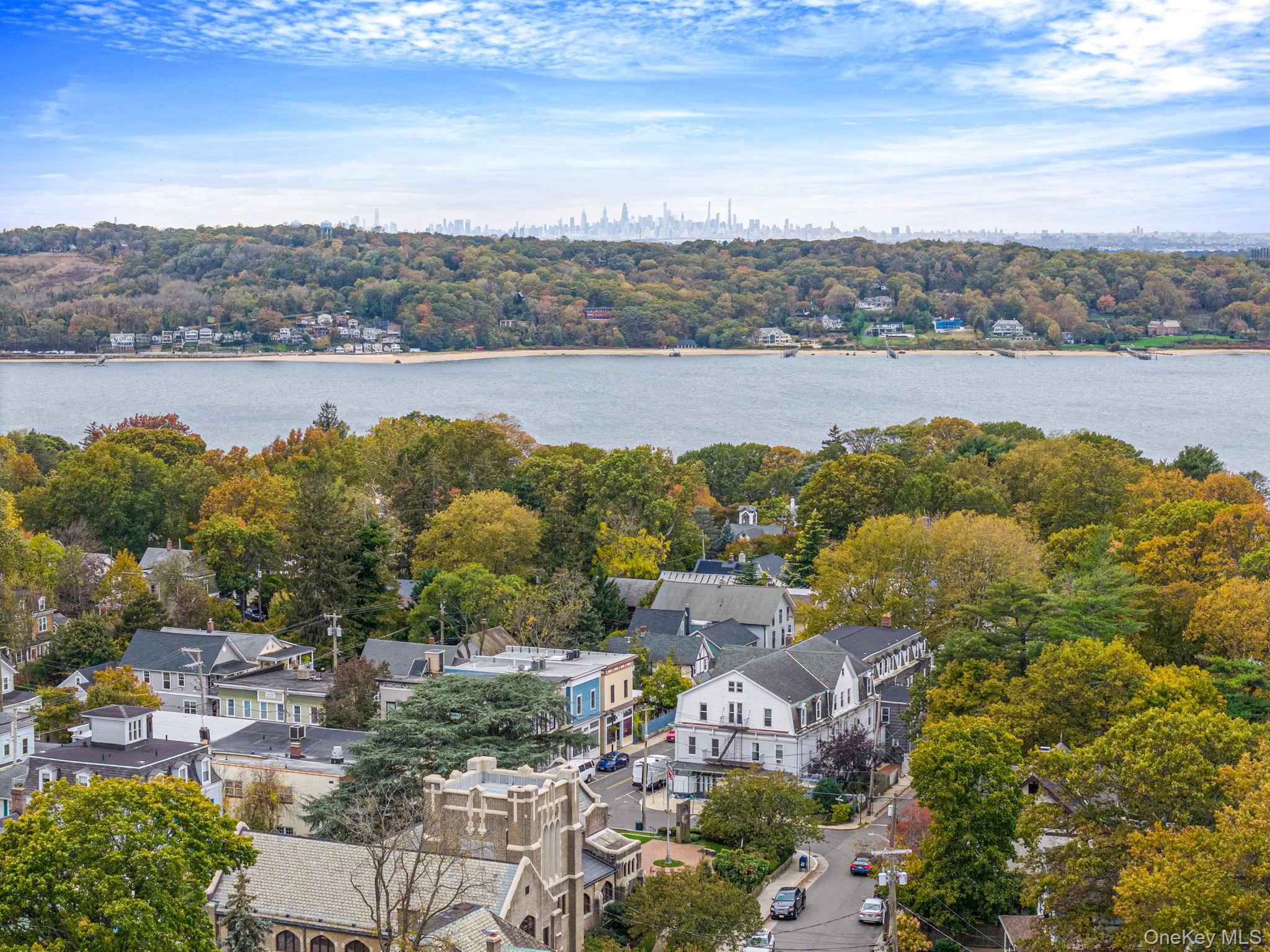 #3 photo, 311 Sea Cliff Avenue, ナッソー郡 Sea Cliff , NY 11579