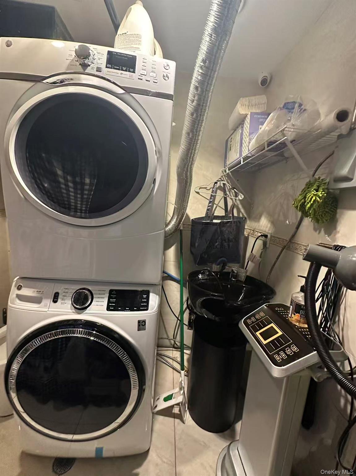 #5 photo, 4024 College Point Boulevard, クイーンズ区 Flushing , NY 11354