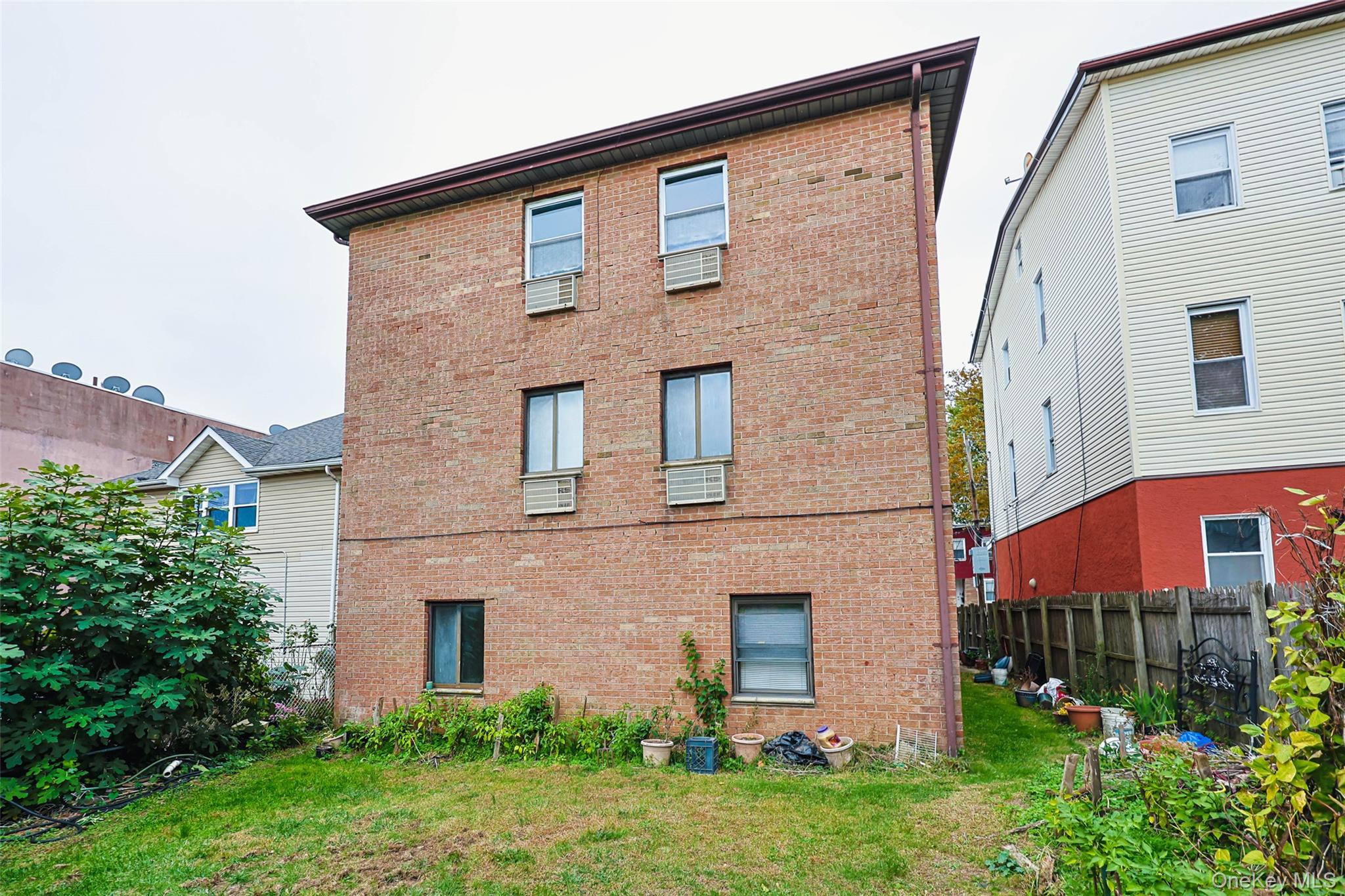 #5 photo, 1529 125th Street, クイーンズ区 Flushing , NY 11356