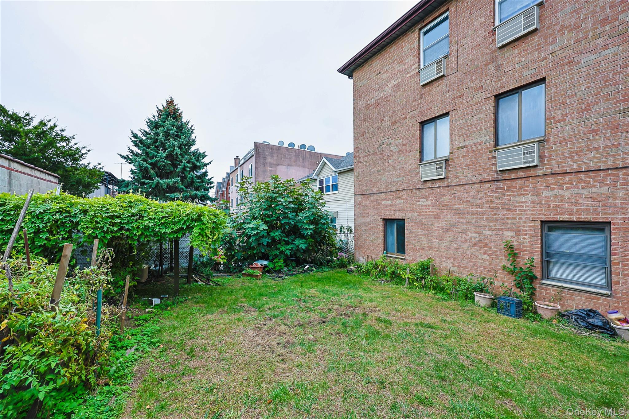 #6 photo, 1529 125th Street, クイーンズ区 Flushing , NY 11356