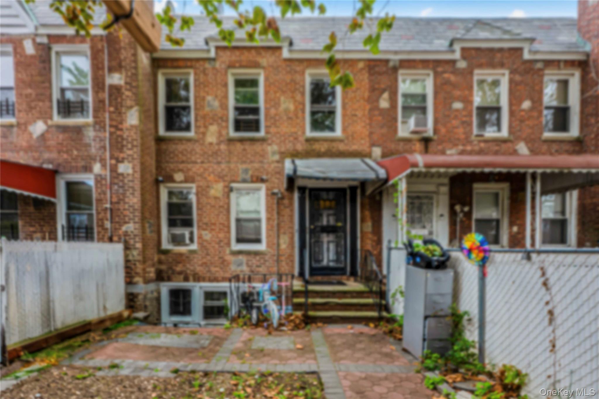 #1 photo, 17715 Troutville Road, クイーンズ区 Jamaica , NY 11434