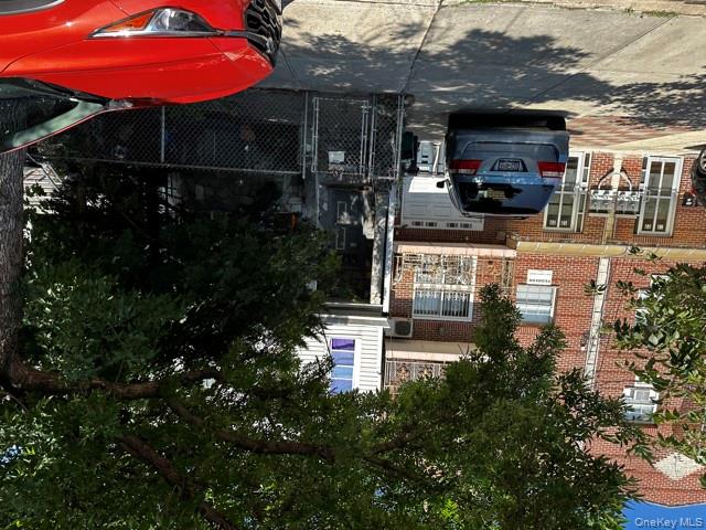 #1 photo, 3218 42nd Street, クイーンズ区 Astoria , NY 11103