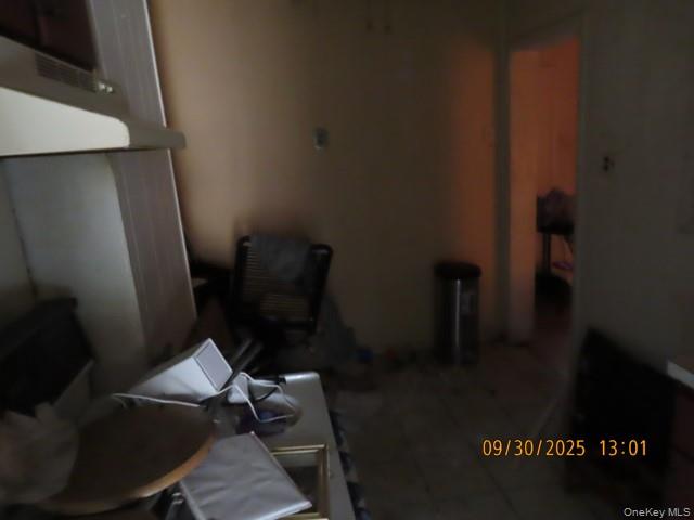 #14 photo, 3218 42nd Street, クイーンズ区 Astoria , NY 11103