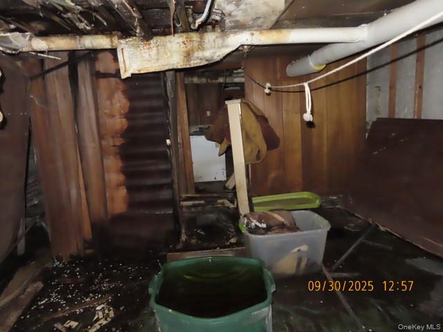 #15 photo, 3218 42nd Street, クイーンズ区 Astoria , NY 11103