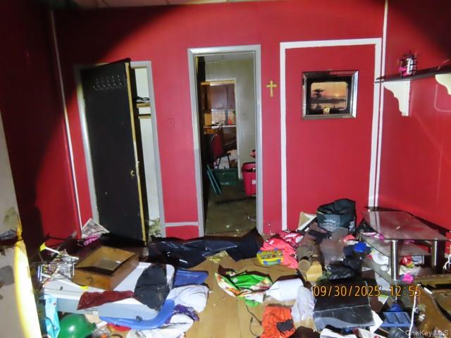 #8 photo, 3218 42nd Street, クイーンズ区 Astoria , NY 11103