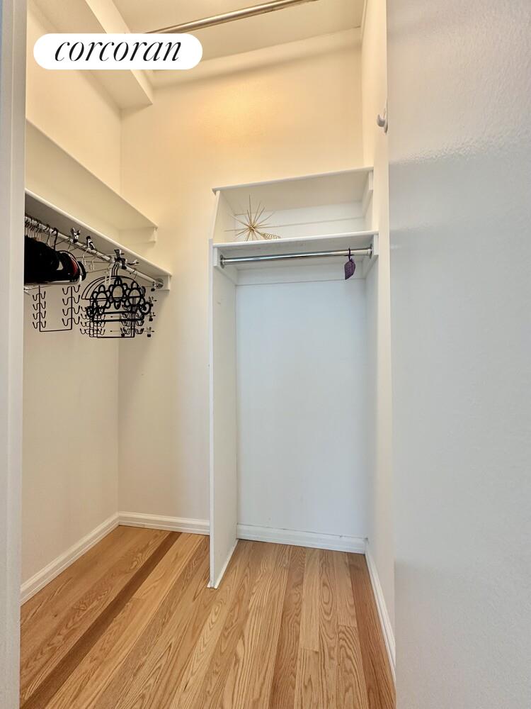 #4 photo, Hunters Point, クイーンズ区 Hunters Point , NY 11109