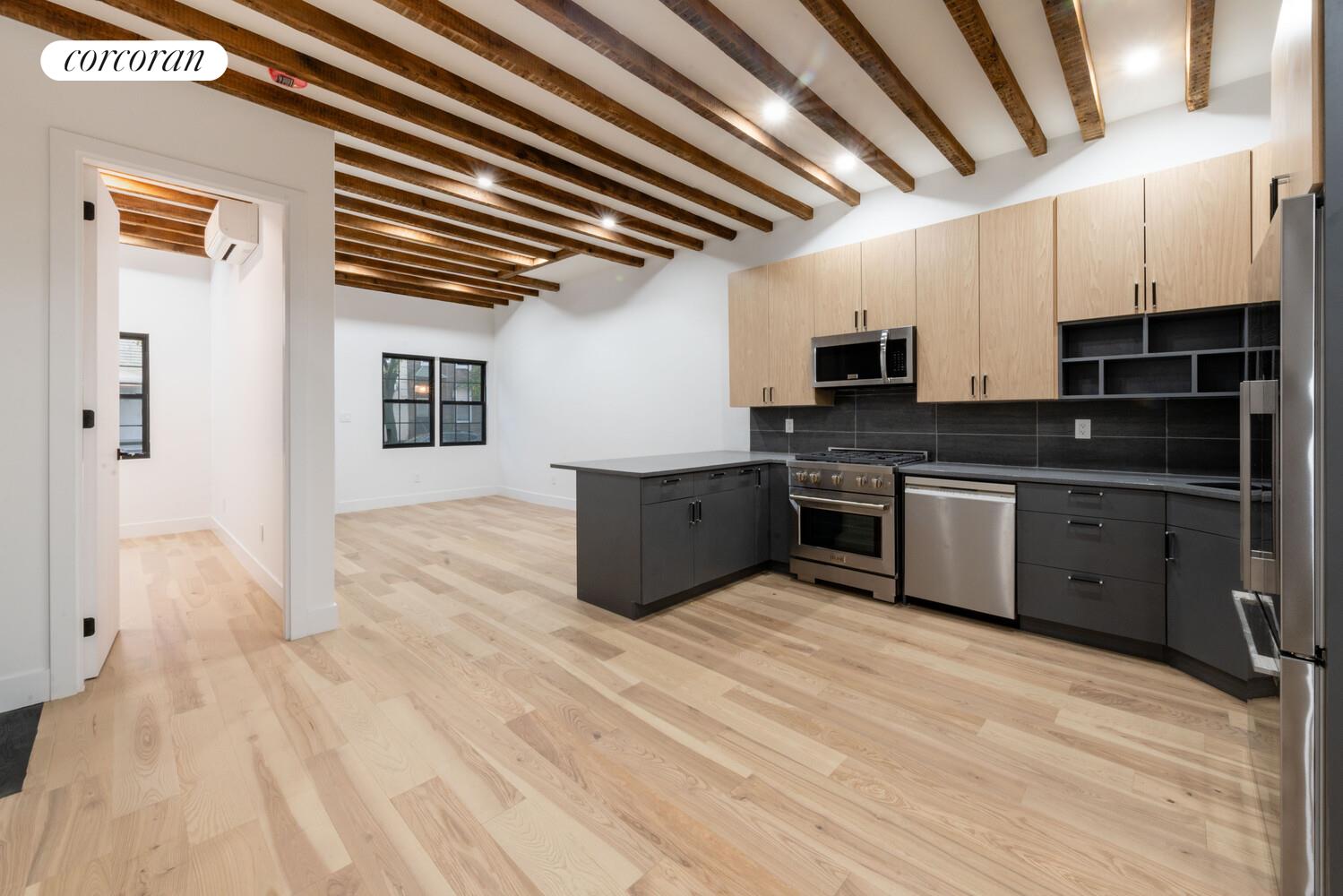 #1 photo, Brooklyn, Greenpoint , NY 11222