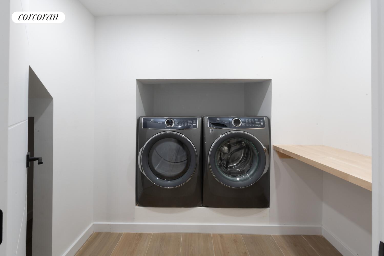 #13 photo, Brooklyn, Greenpoint , NY 11222