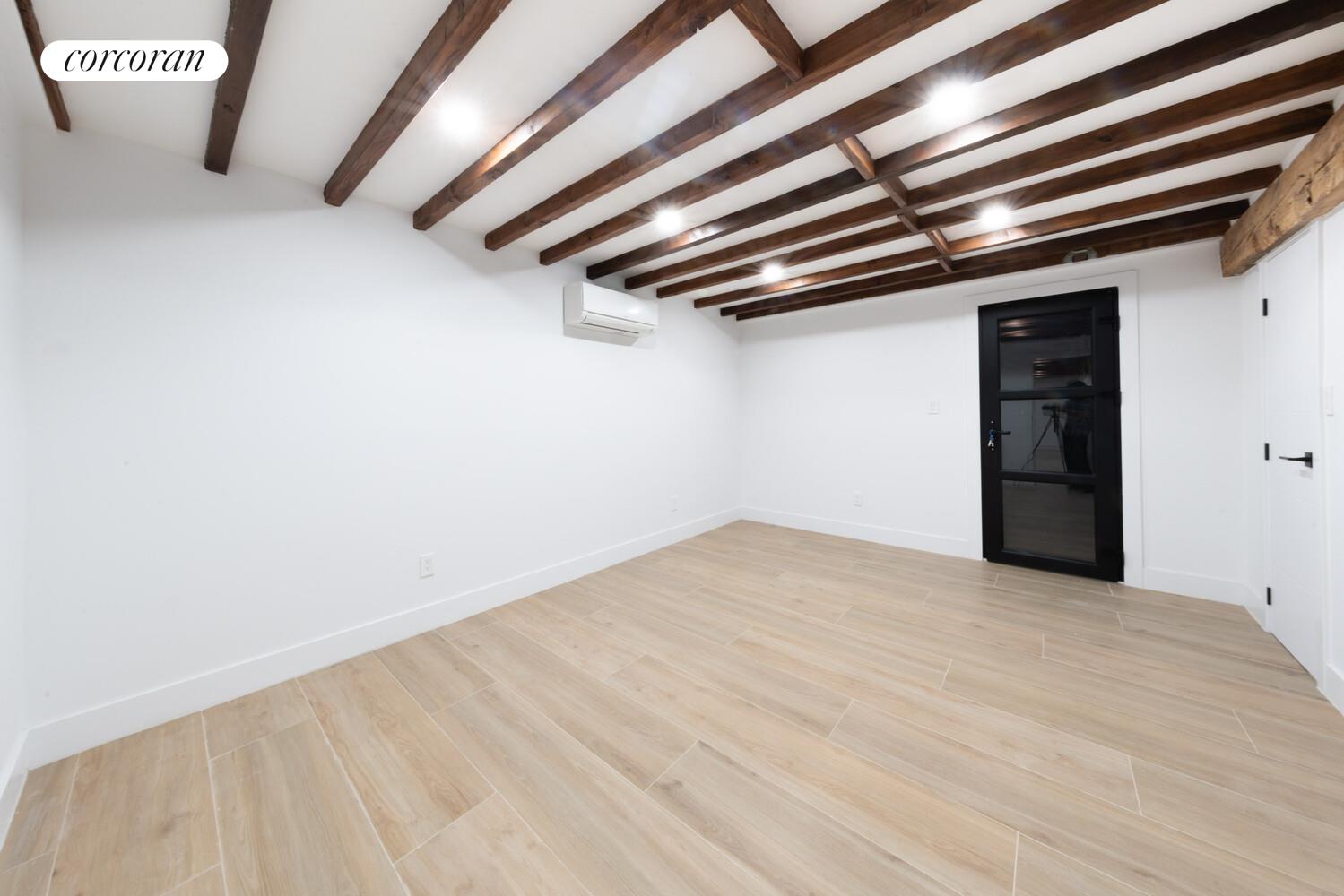 #15 photo, Brooklyn, Greenpoint , NY 11222